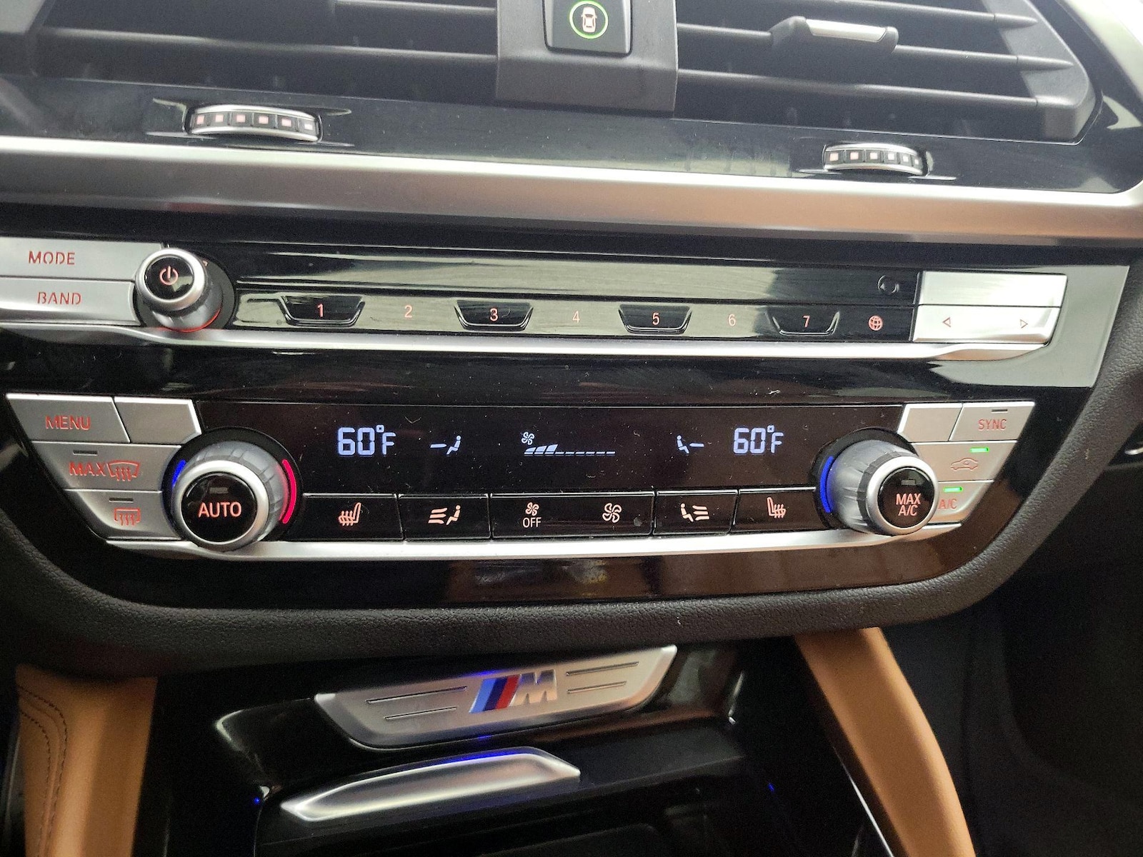 2021 BMW X4 M40i - Photo 18