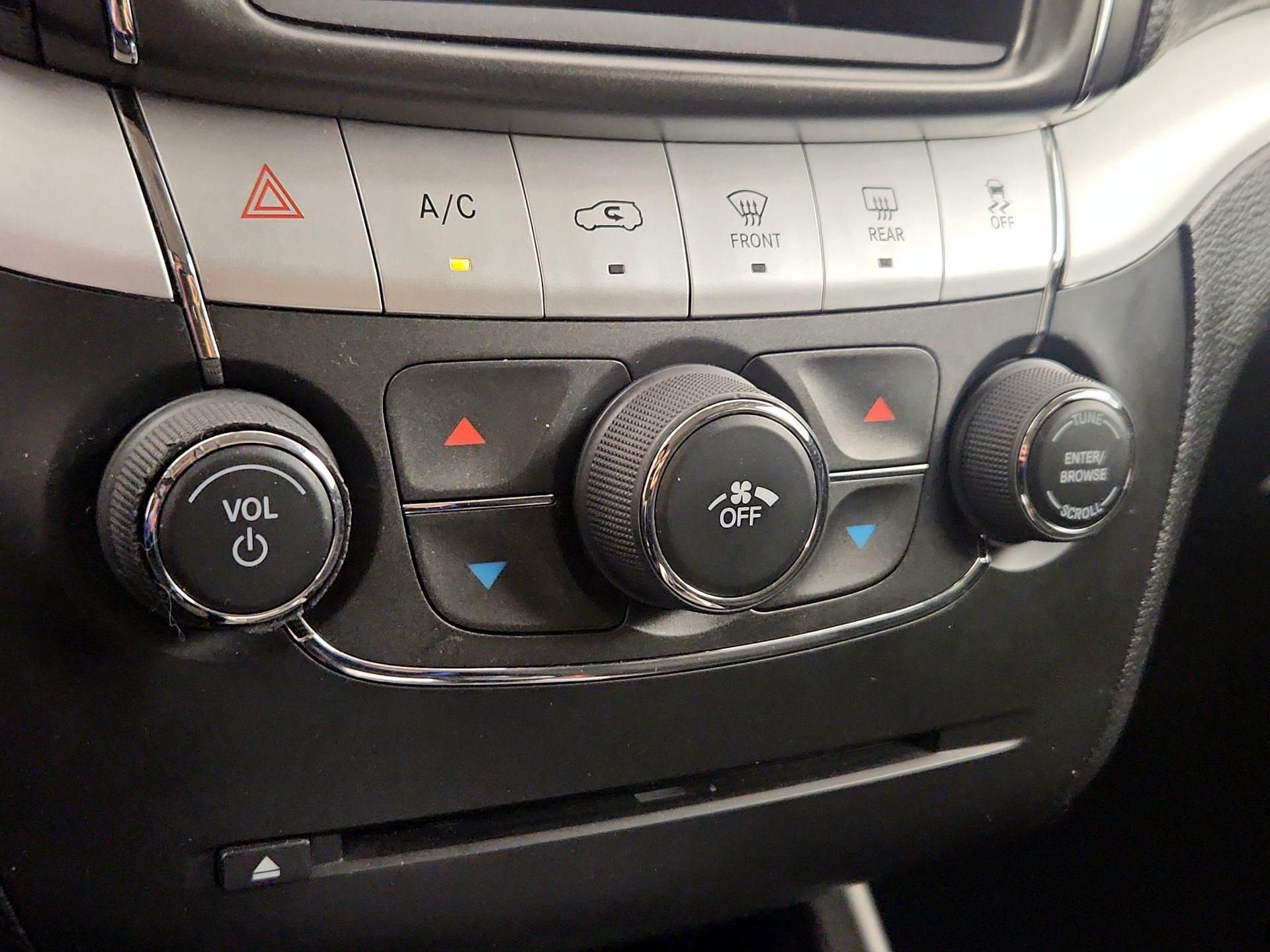 Thumbnail: 2019 Dodge Journey - 16