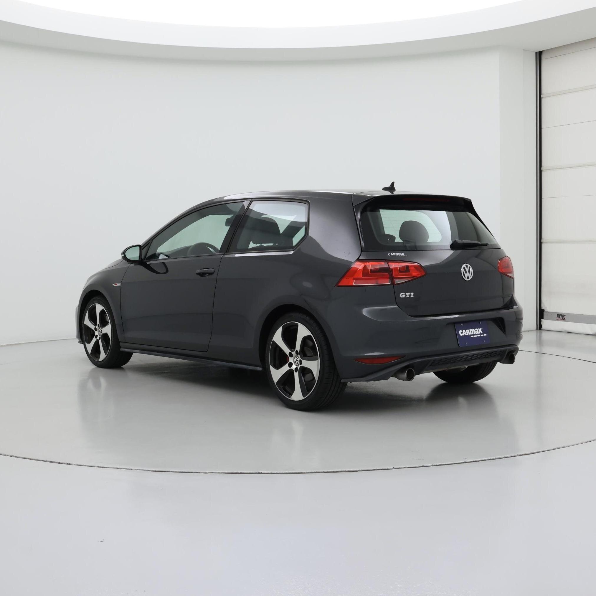 Thumbnail: 2015 Volkswagen Golf - 2