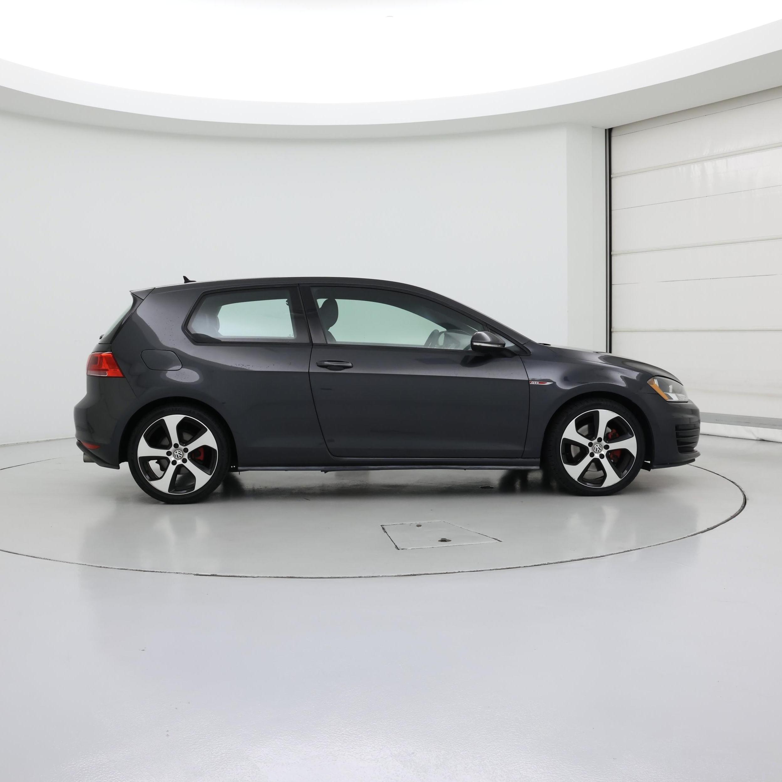 Thumbnail: 2015 Volkswagen Golf - 7