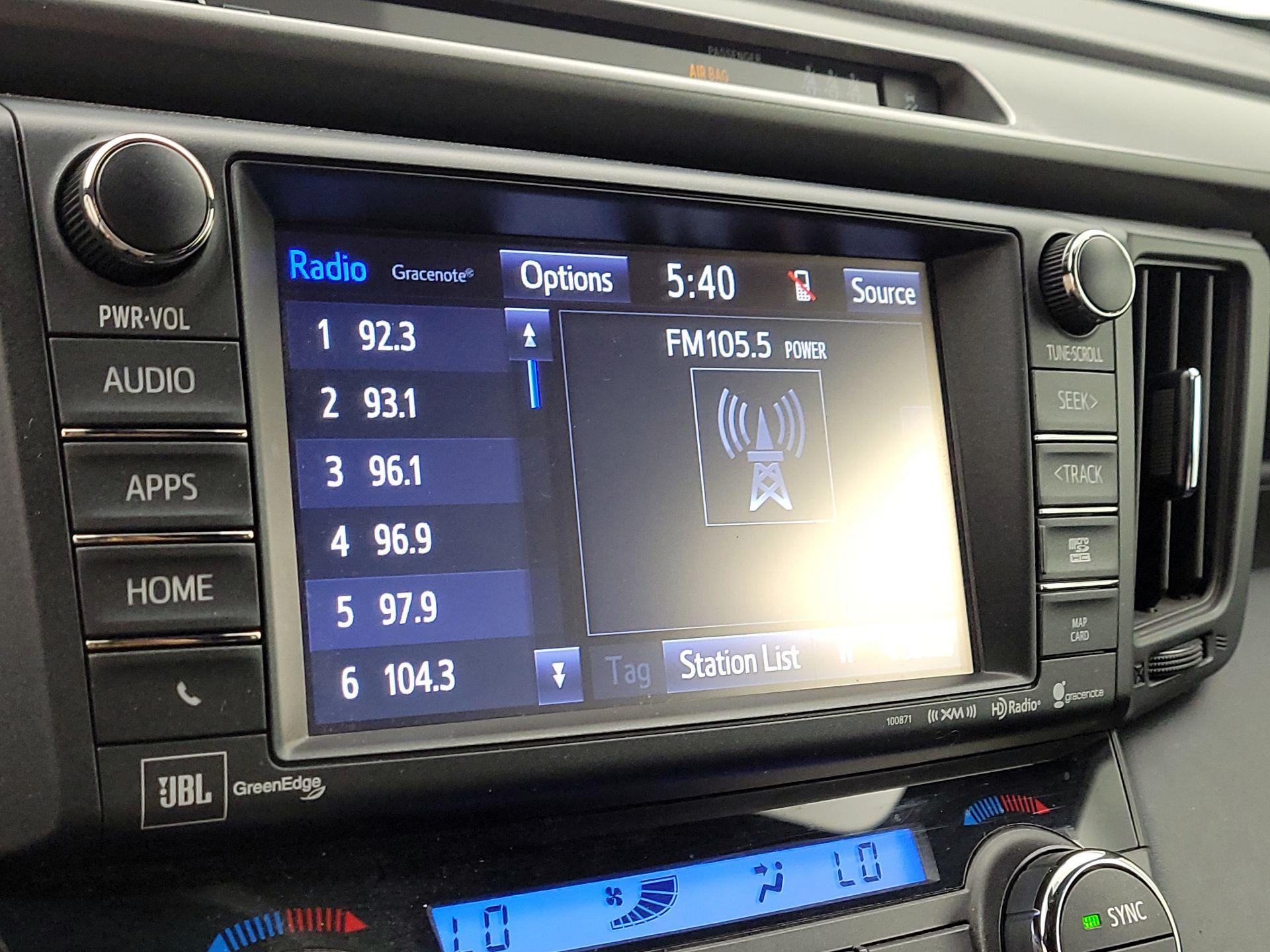Thumbnail: 2018 Toyota RAV4 - 16