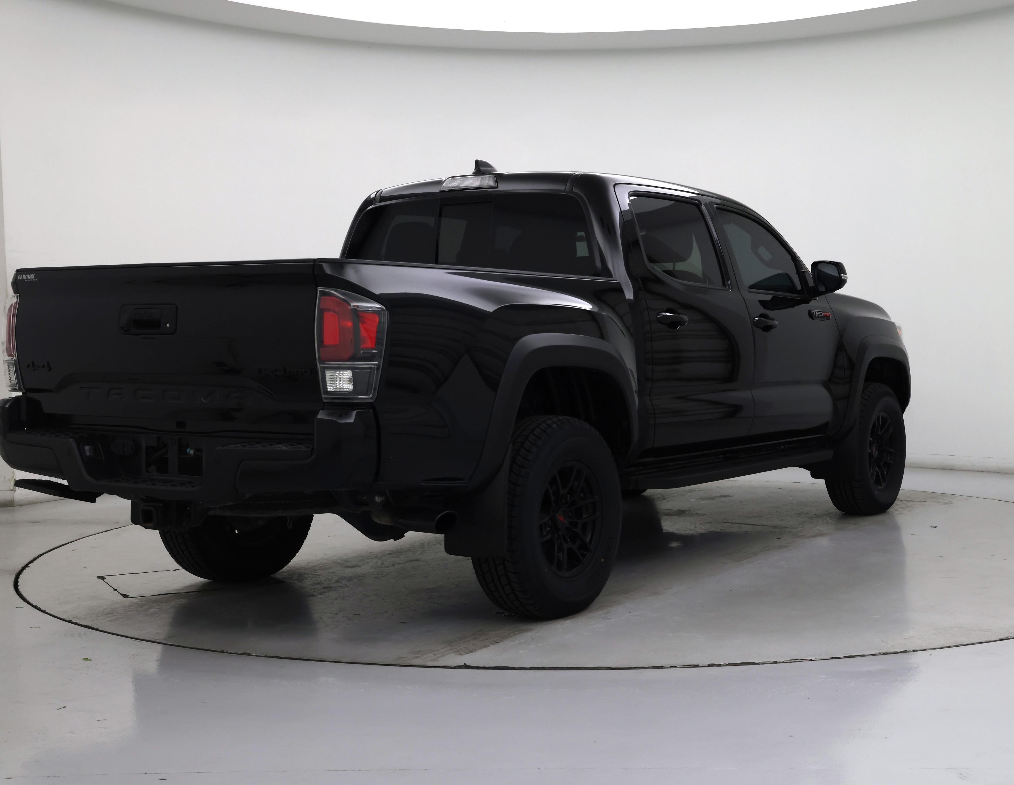 Thumbnail: 2021 Toyota Tacoma - 8