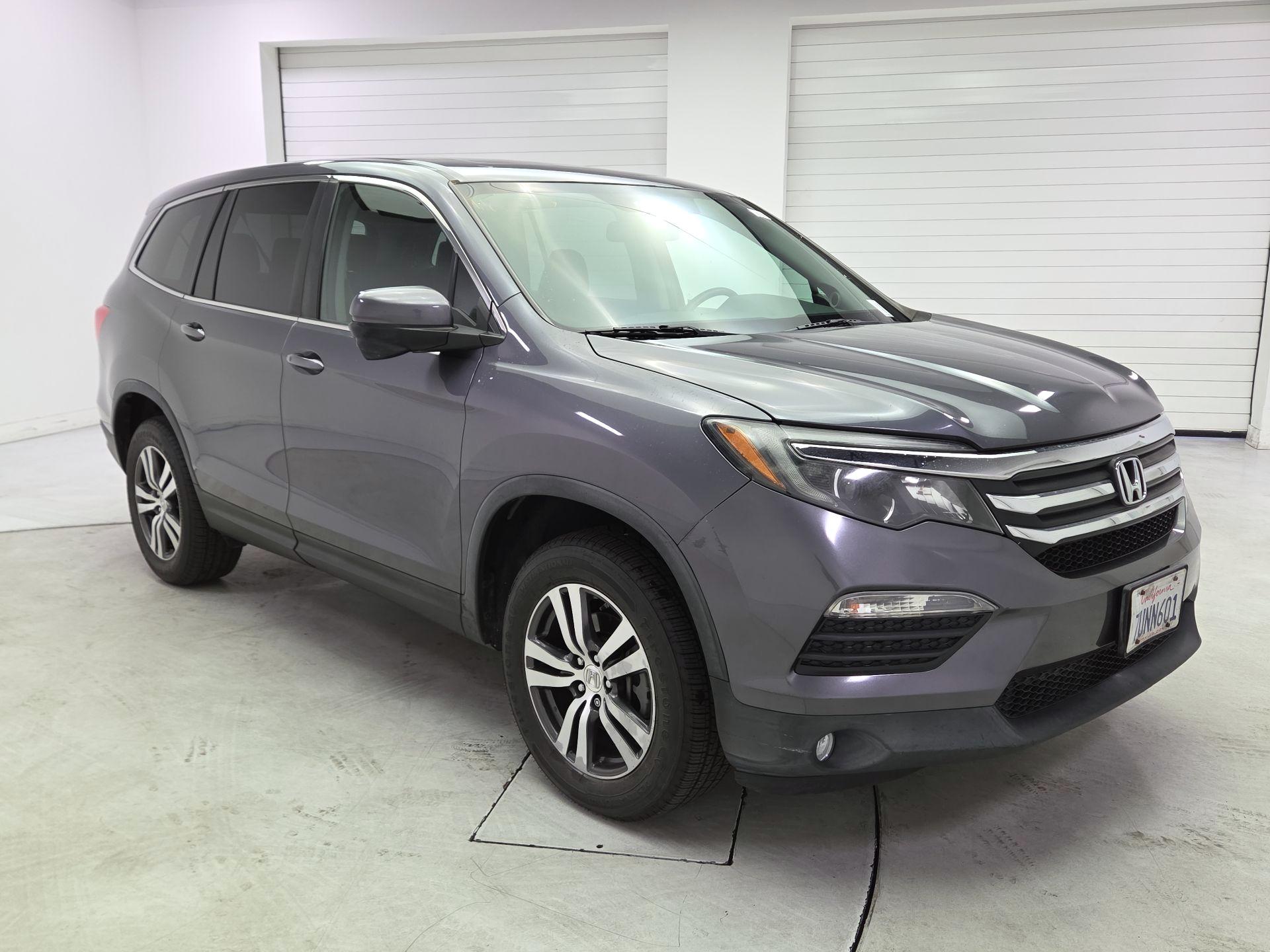 Thumbnail: 2016 Honda Pilot - 1