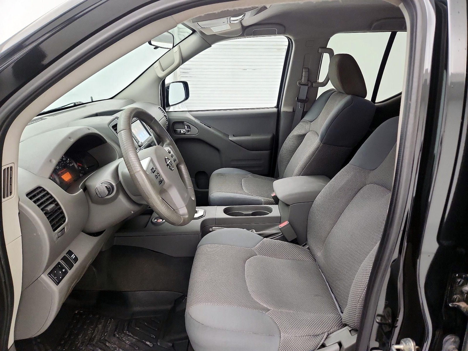 2020 Nissan Frontier SV - Photo 12