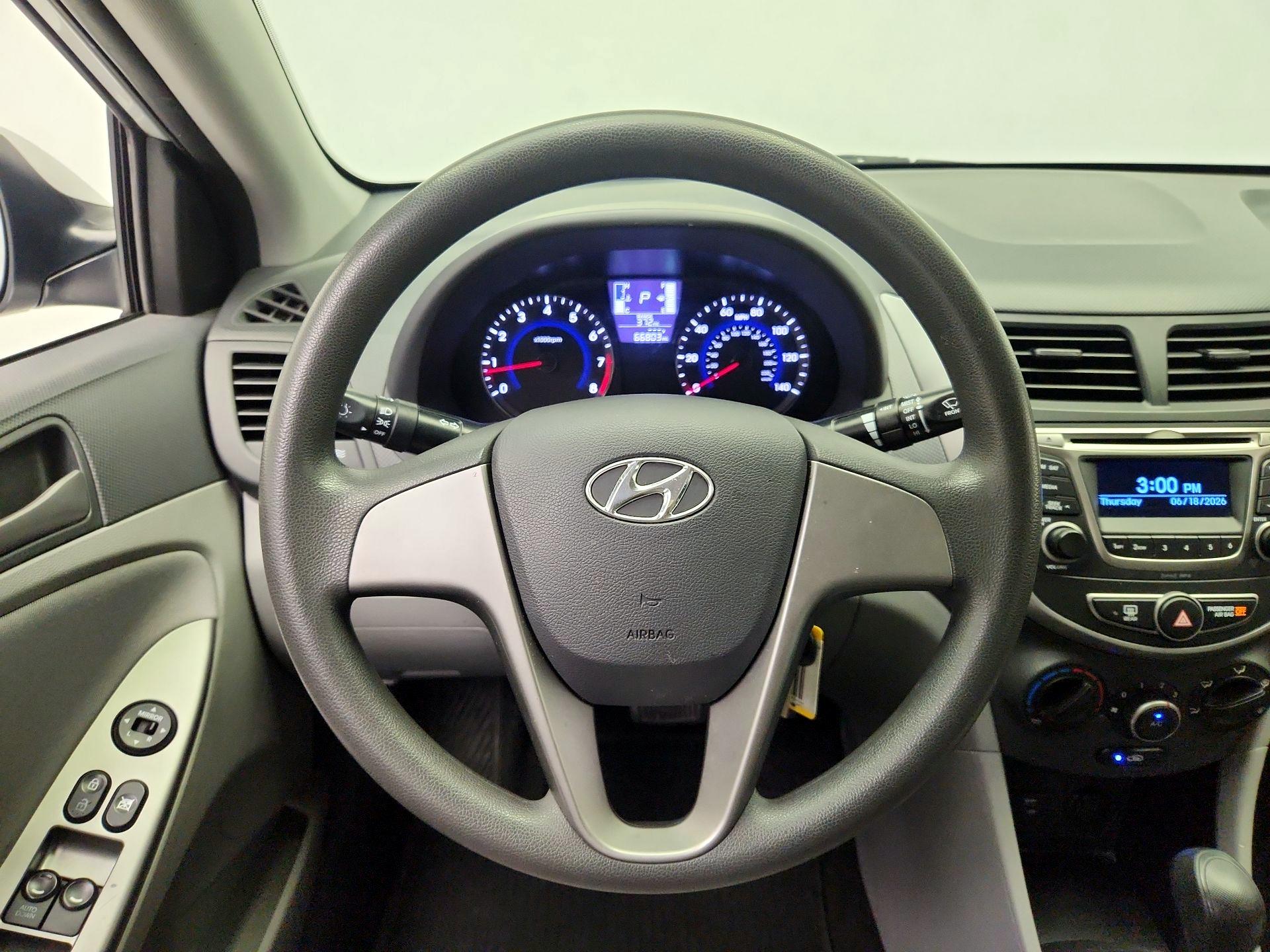 Thumbnail: 2016 Hyundai Accent - 10