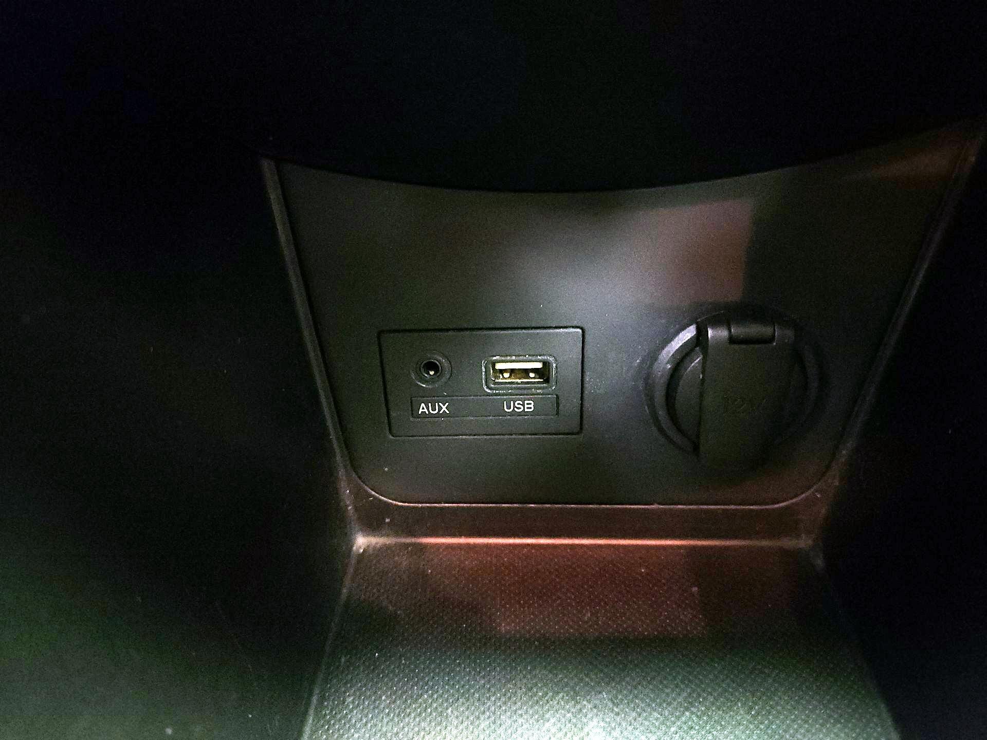 Thumbnail: 2016 Hyundai Accent - 17