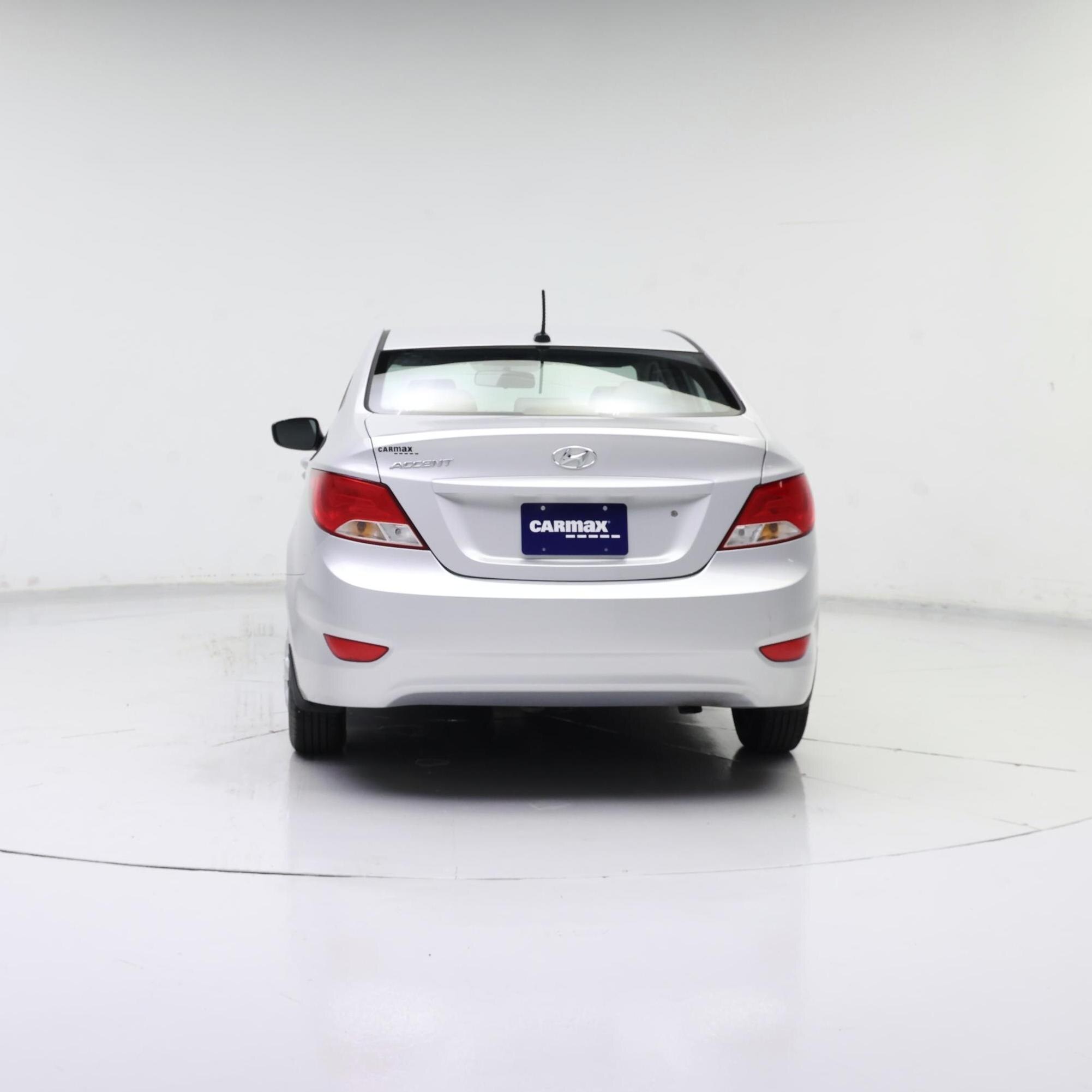 Thumbnail: 2016 Hyundai Accent - 6