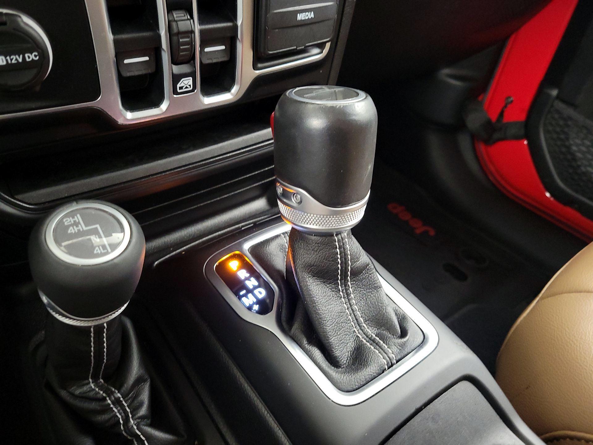 Thumbnail: 2020 Jeep Gladiator - 18