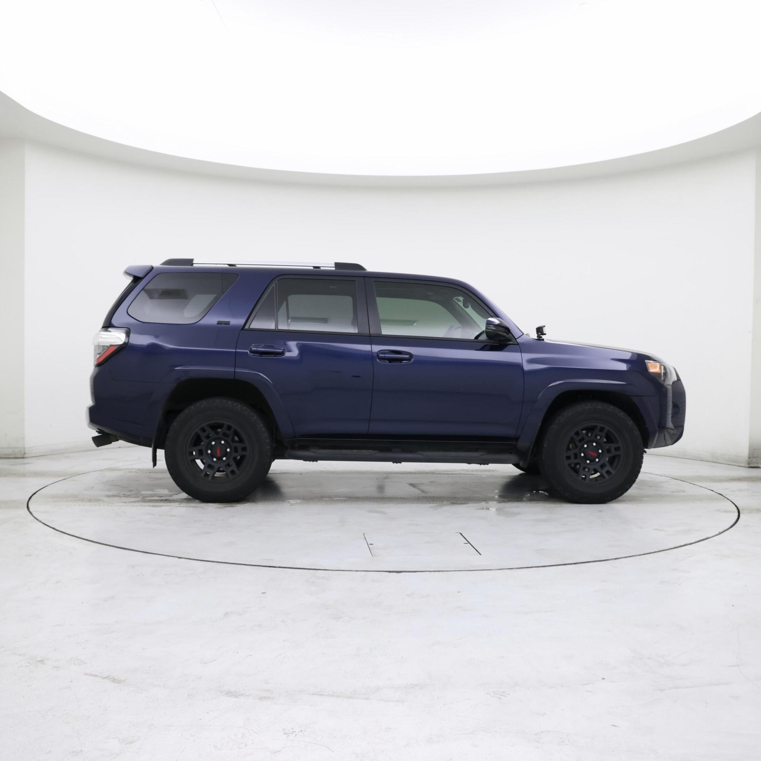 Thumbnail: 2023 Toyota 4Runner - 7