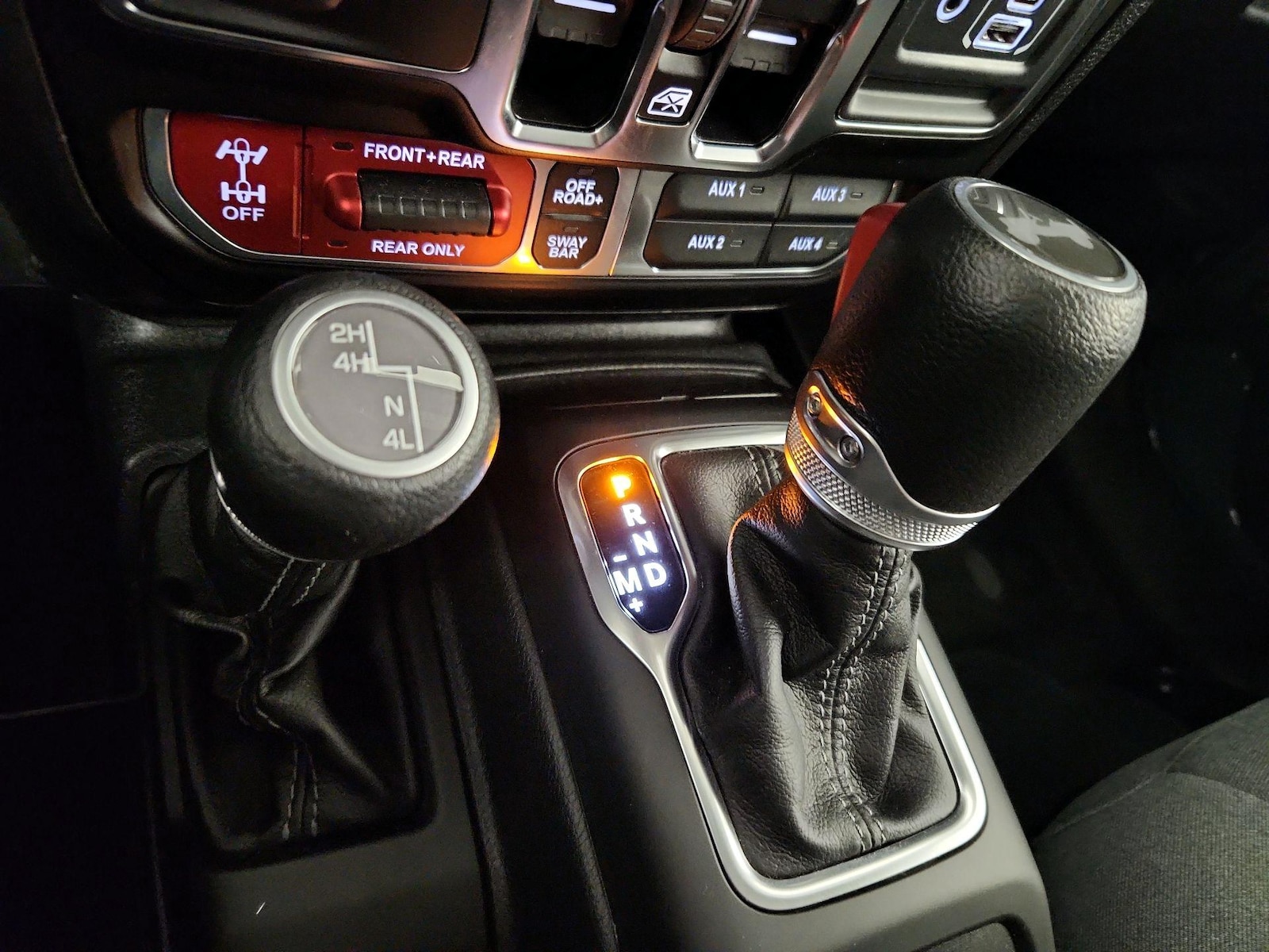 2024 Jeep Wrangler 4-Door Rubicon - Photo 18