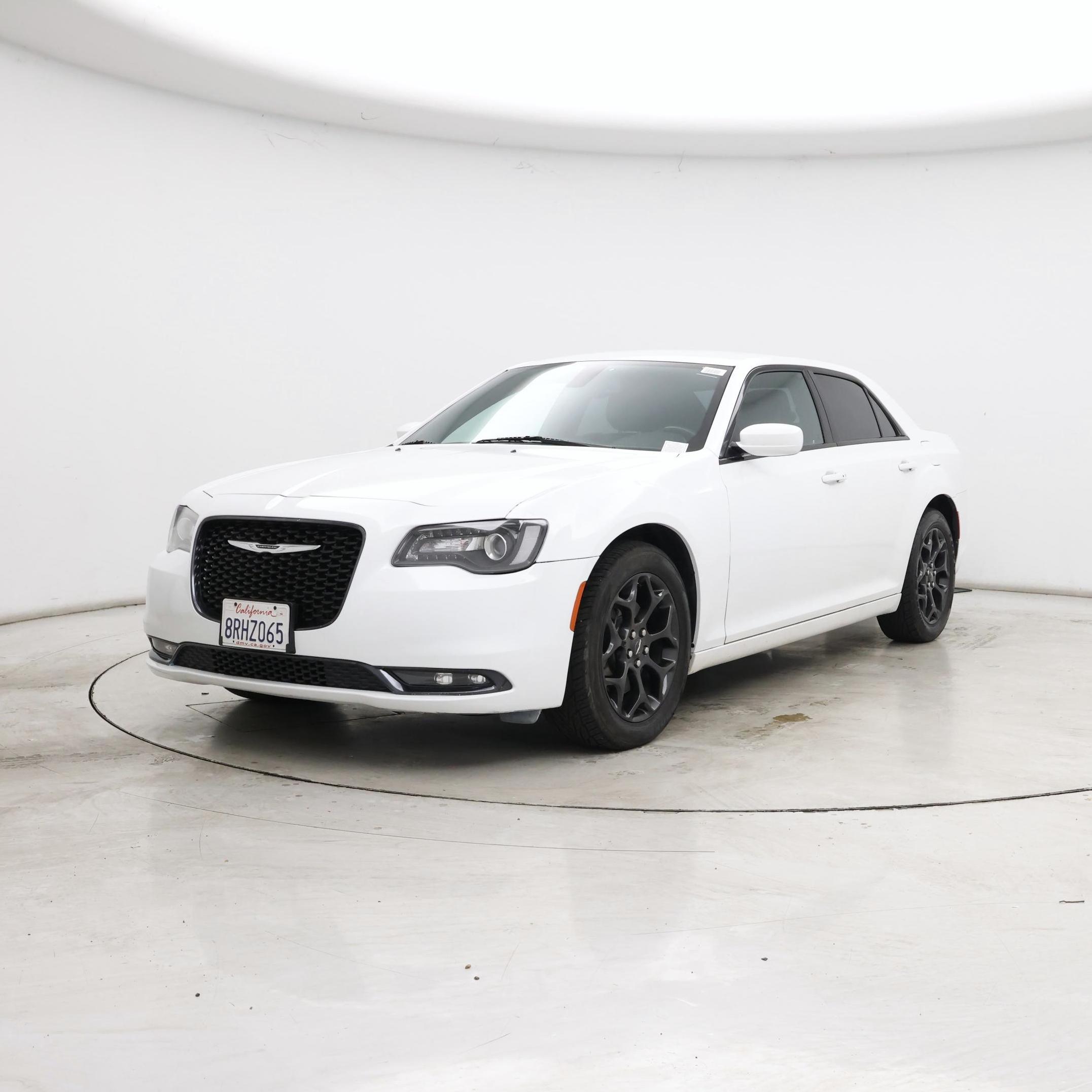 Thumbnail: 2019 Chrysler 300 - 4