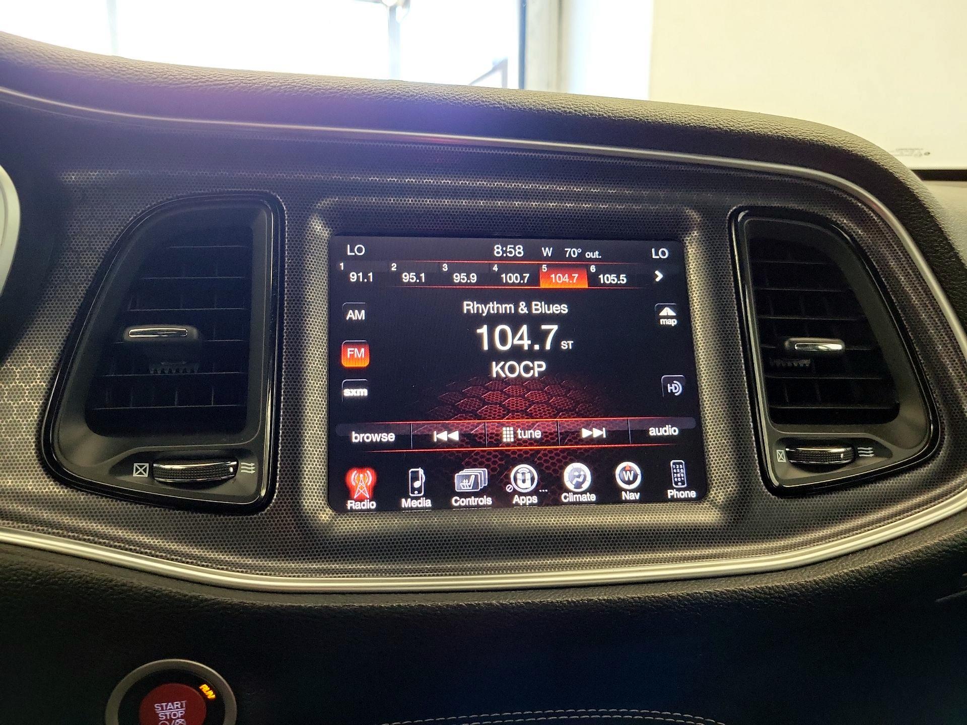 Thumbnail: 2016 Dodge Challenger - 16