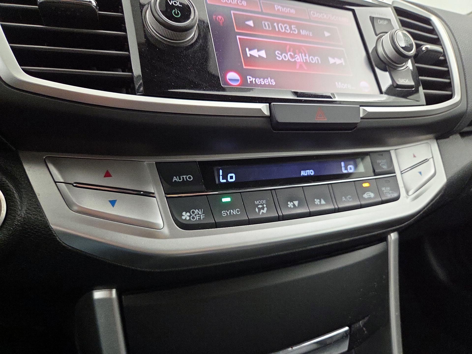 Thumbnail: 2014 Honda Accord - 16
