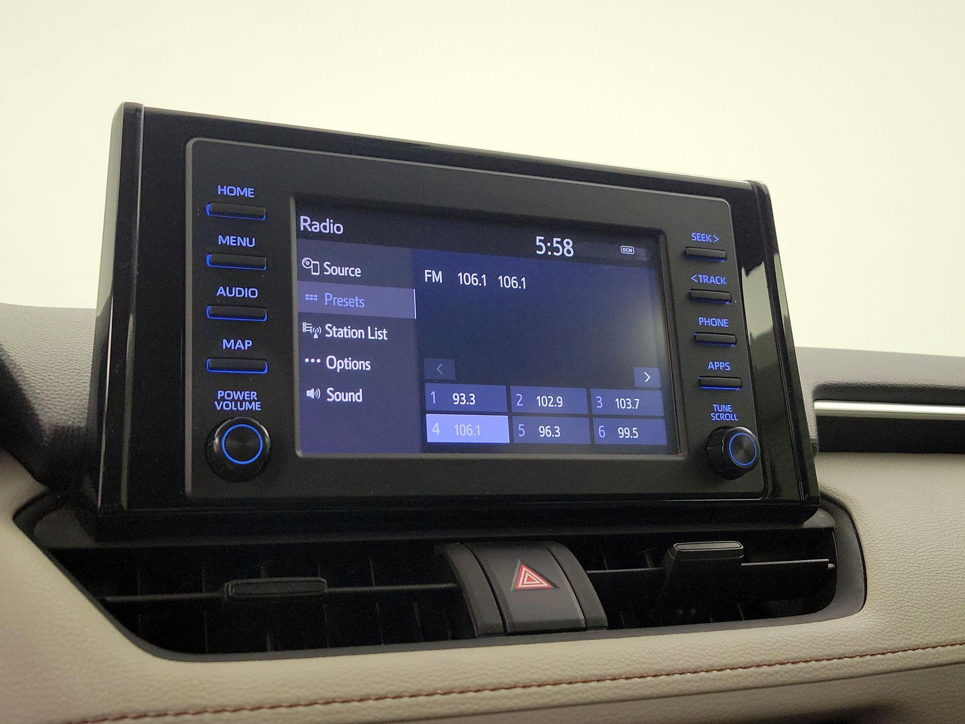 Thumbnail: 2019 Toyota RAV4 - 15