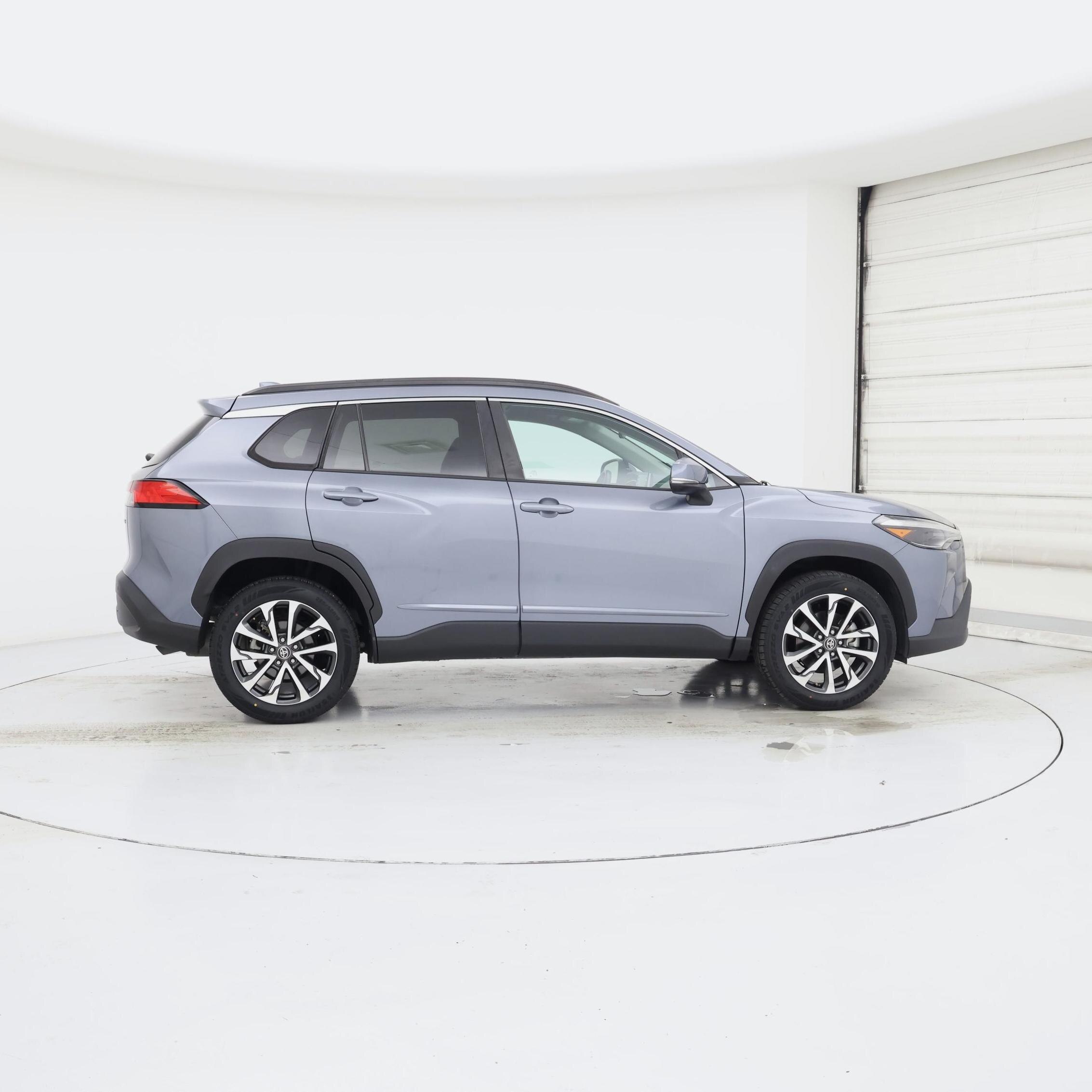 Thumbnail: 2022 Toyota Corolla Cross - 7