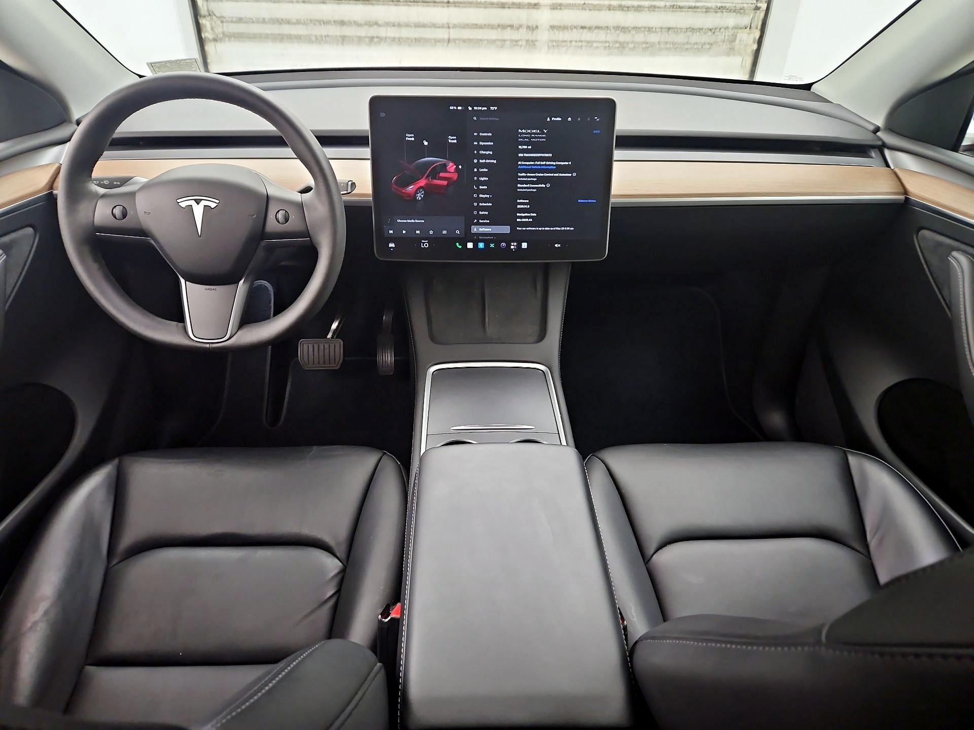 Thumbnail: 2023 Tesla Model Y - 9
