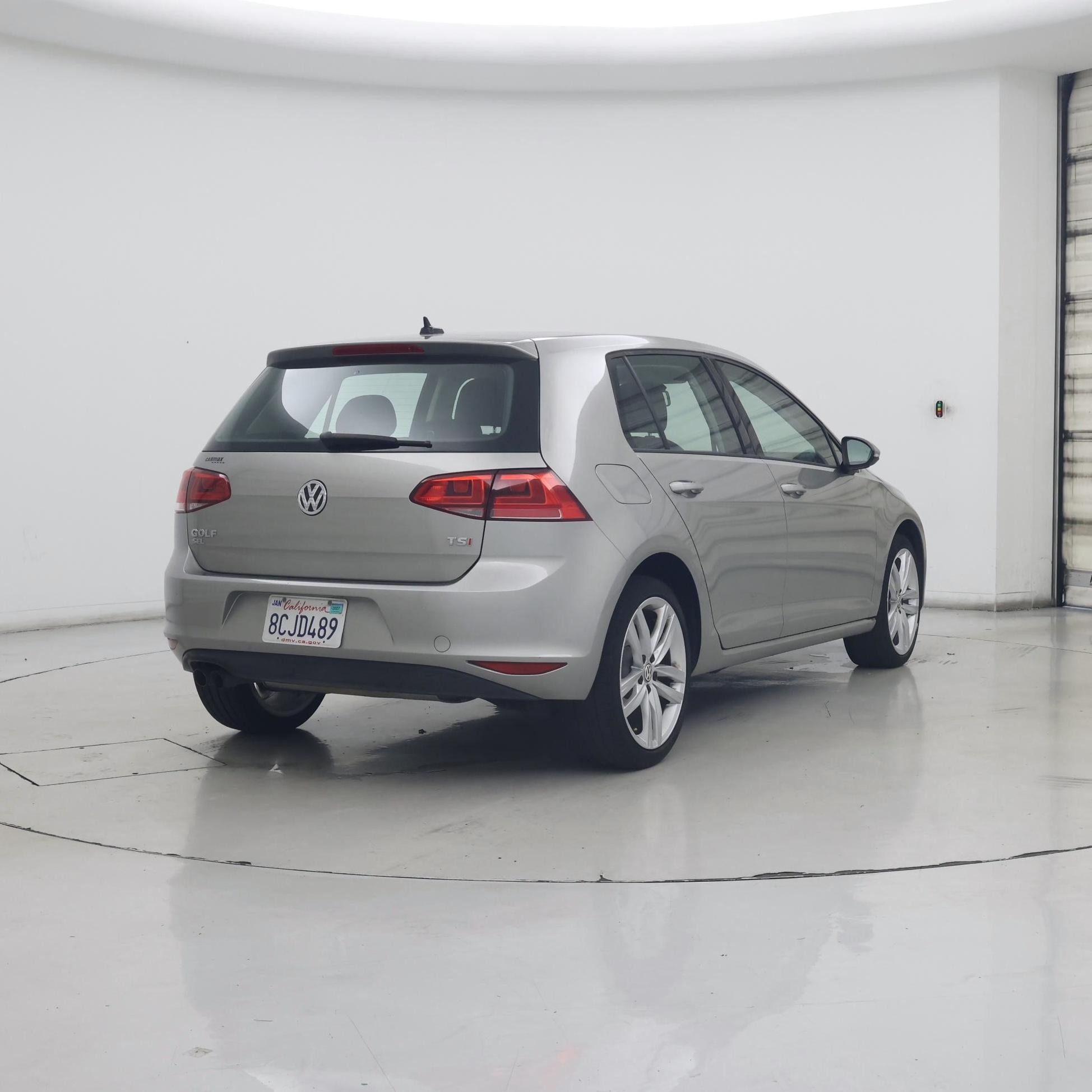 Thumbnail: 2017 Volkswagen Golf - 8