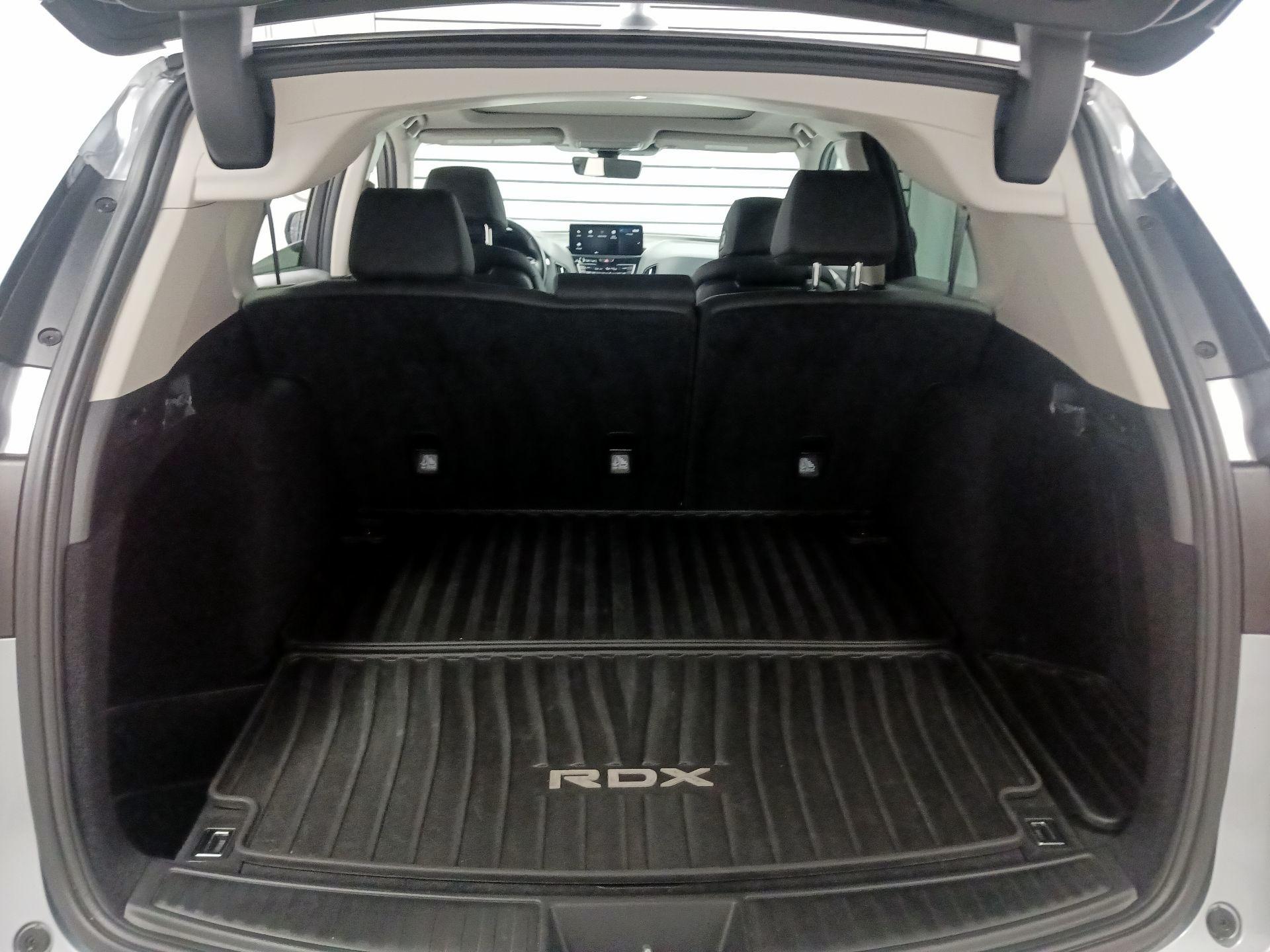 Thumbnail: 2024 Acura RDX - 16
