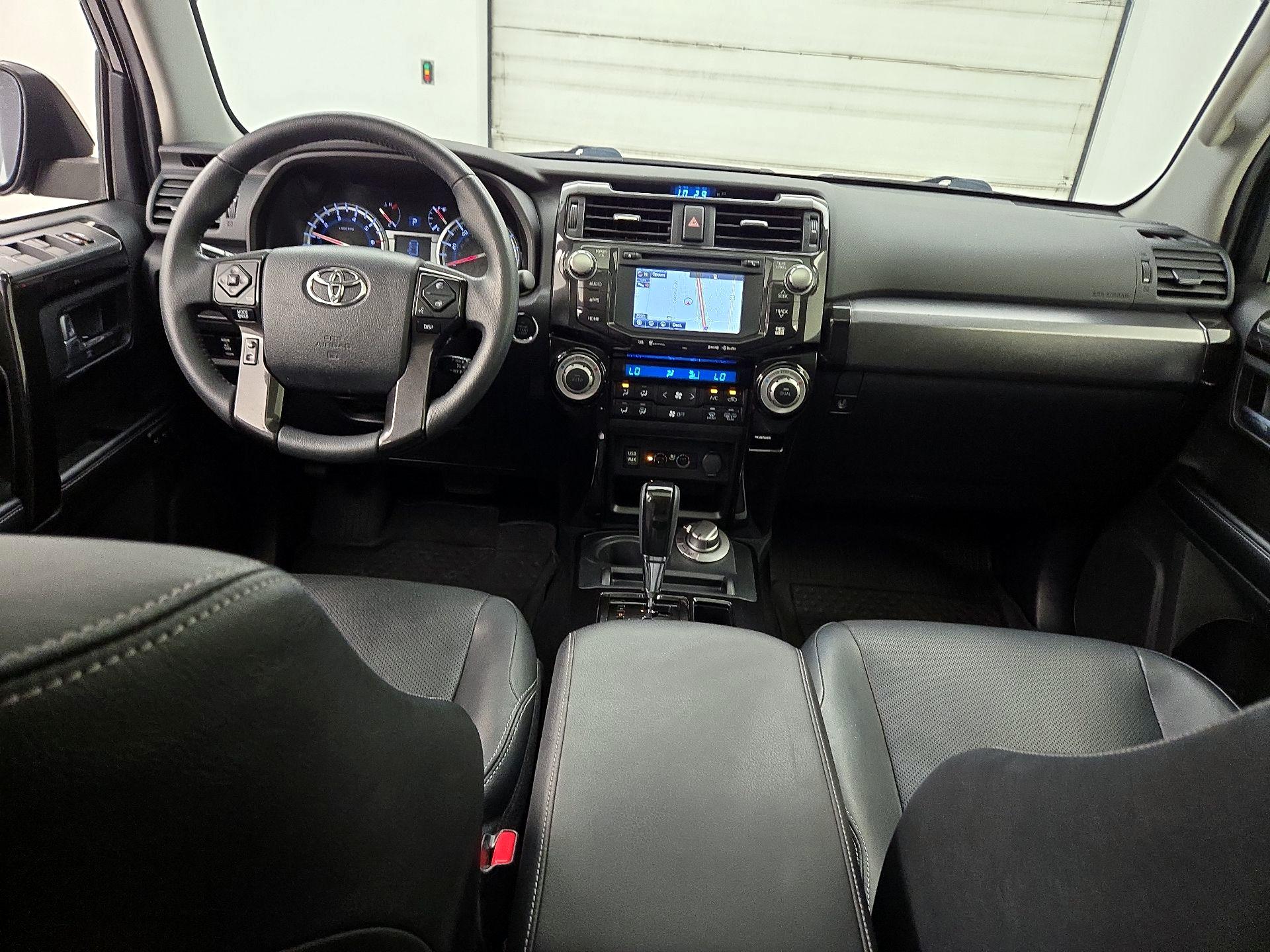 Thumbnail: 2019 Toyota 4Runner - 9