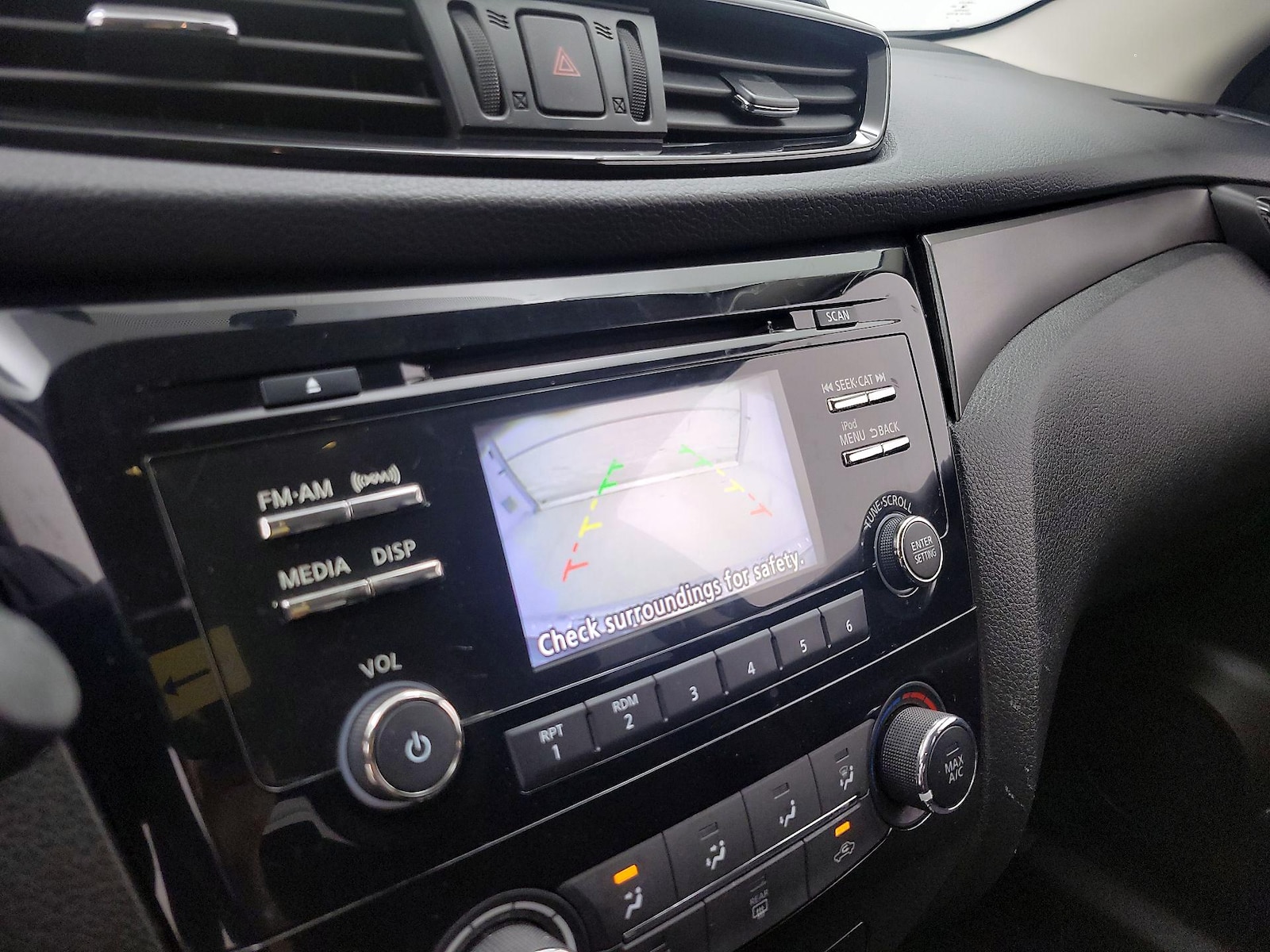 2018 Nissan Rogue Sport S - Photo 15