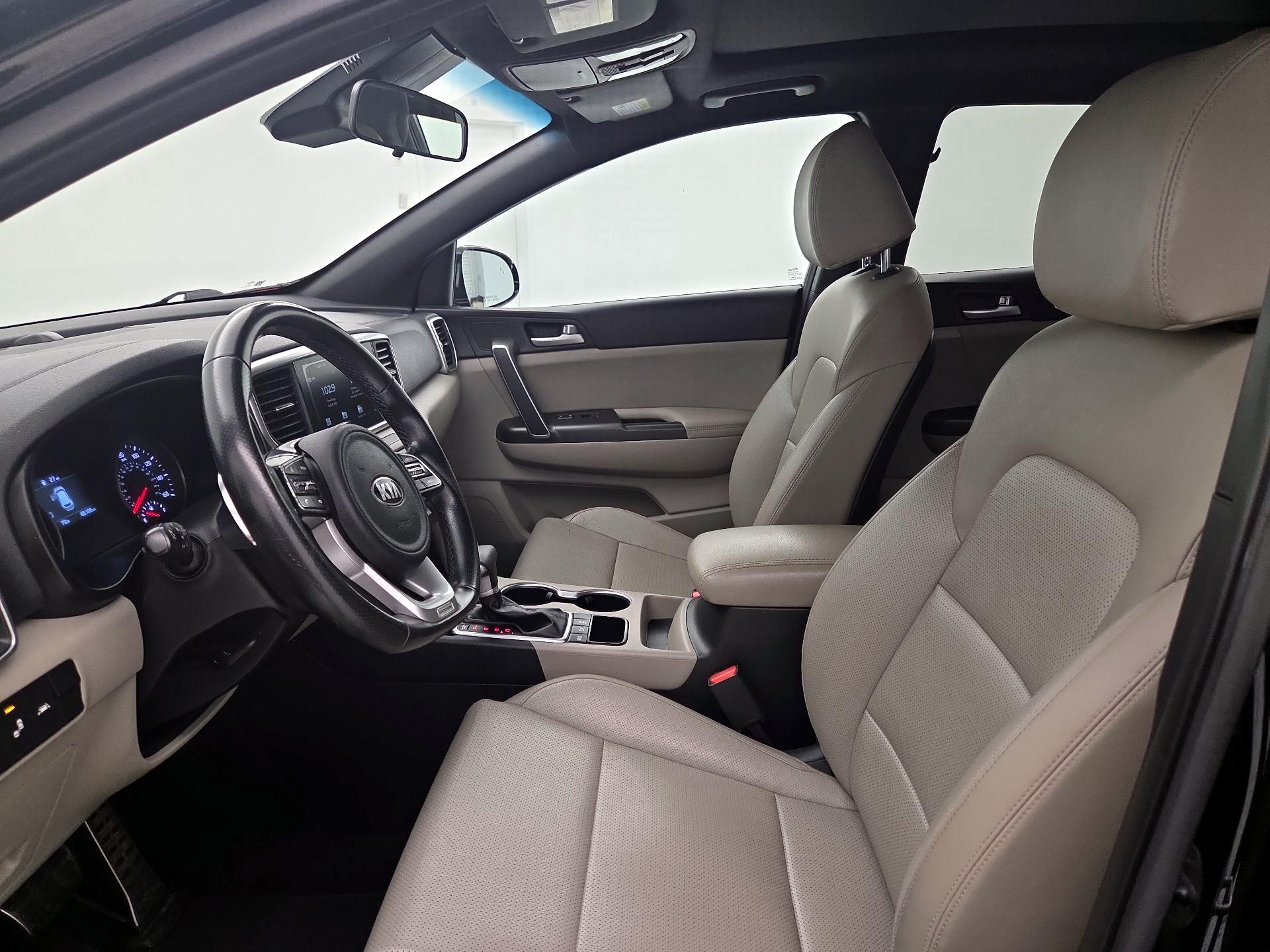 Thumbnail: 2020 Kia Sportage - 11
