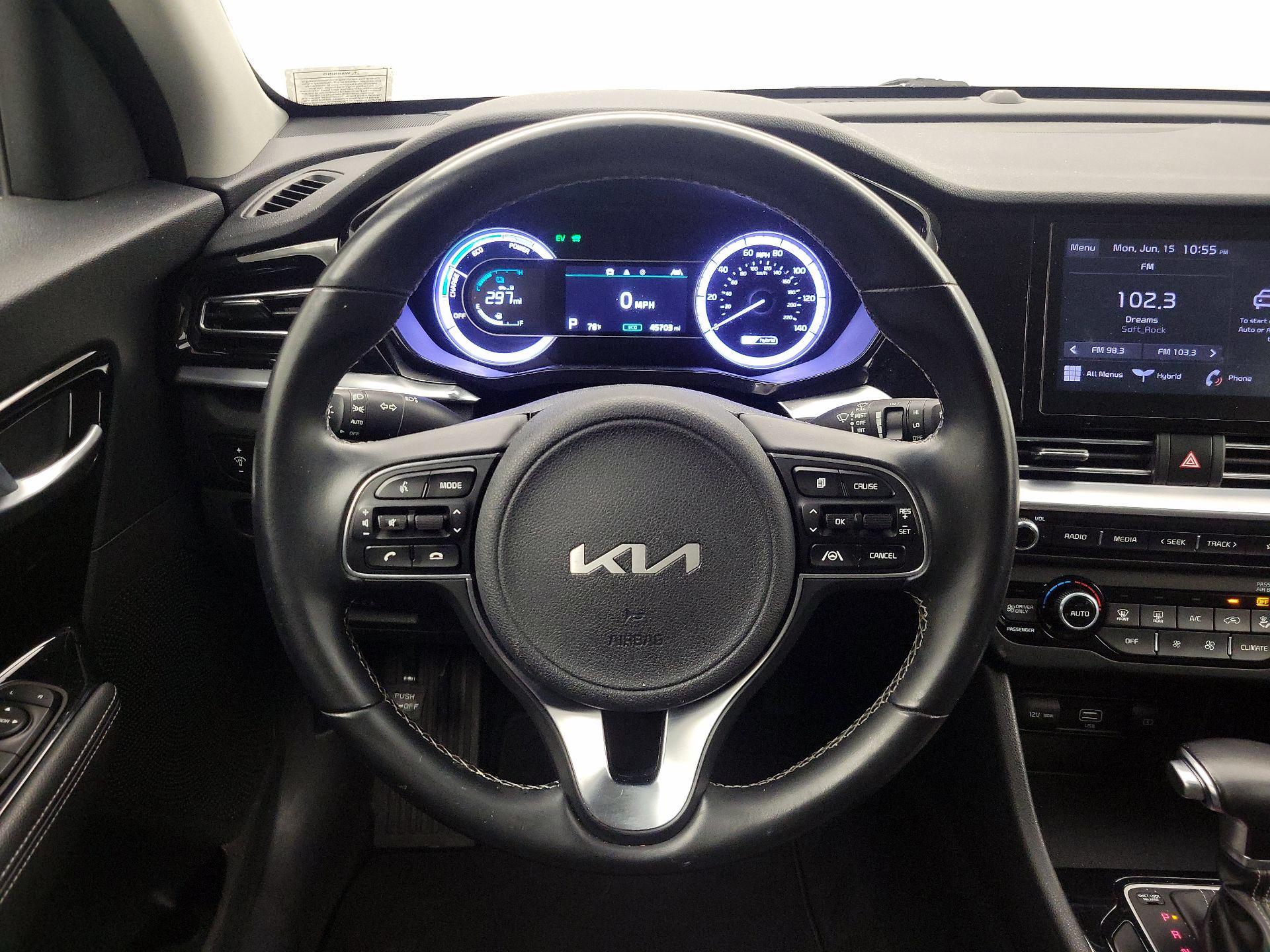 Thumbnail: 2022 Kia Niro - 10