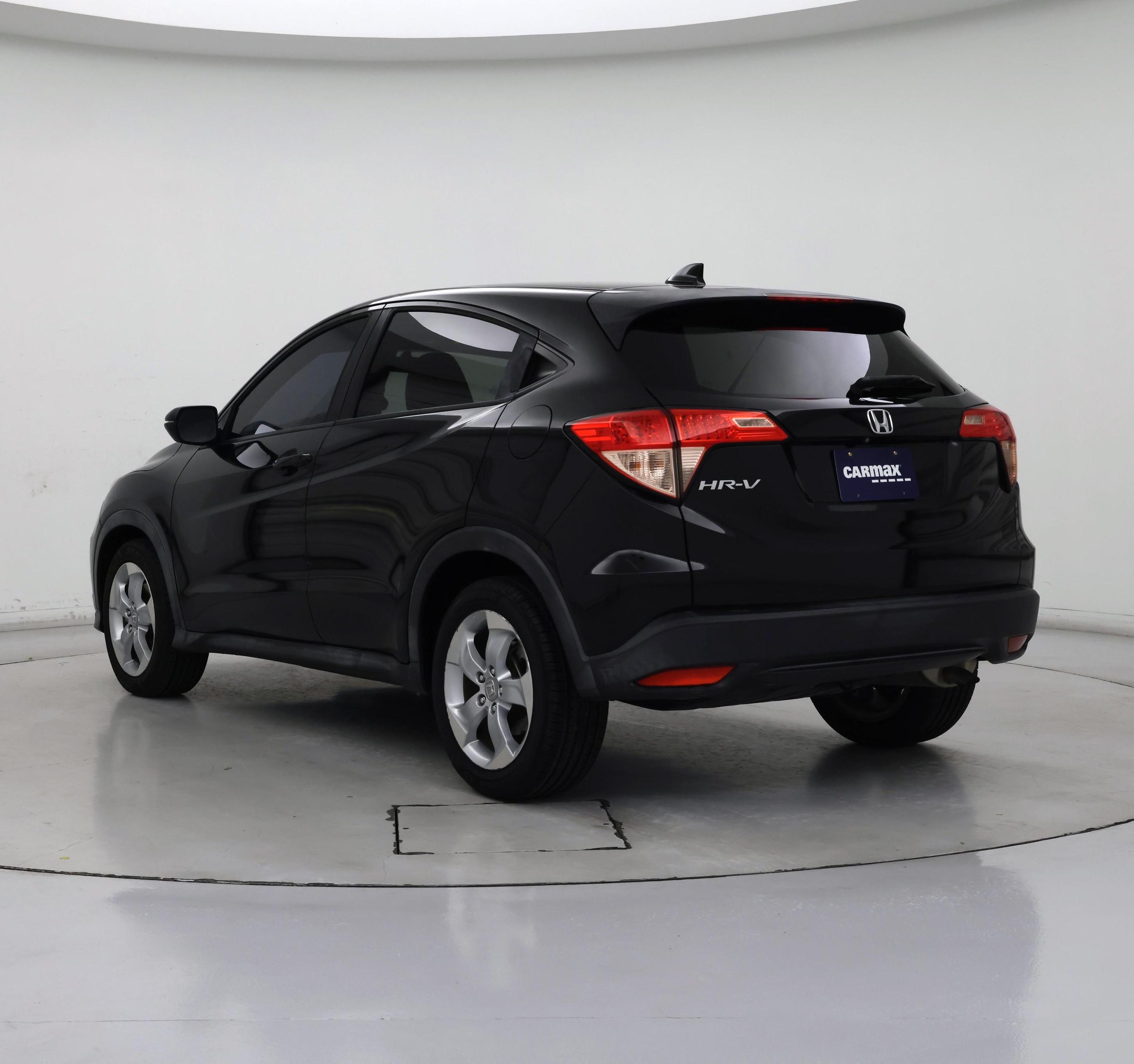 Thumbnail: 2016 Honda HR-V - 2