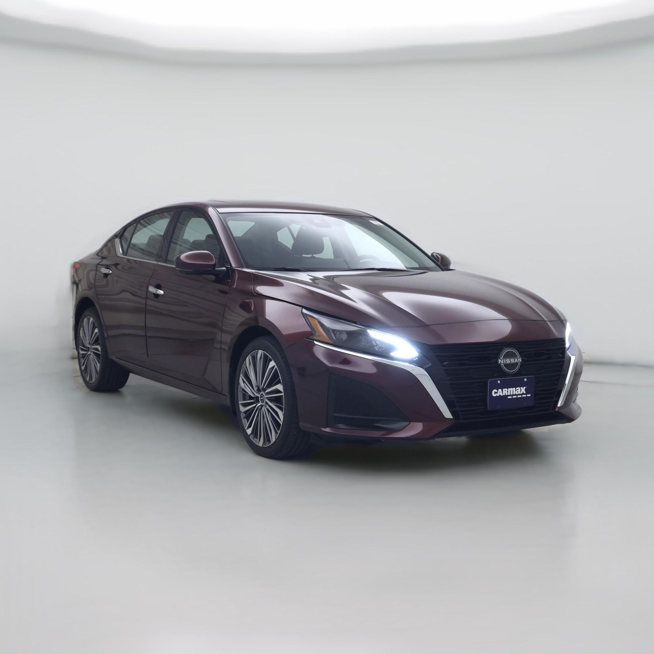 Thumbnail: 2023 Nissan Altima - 1
