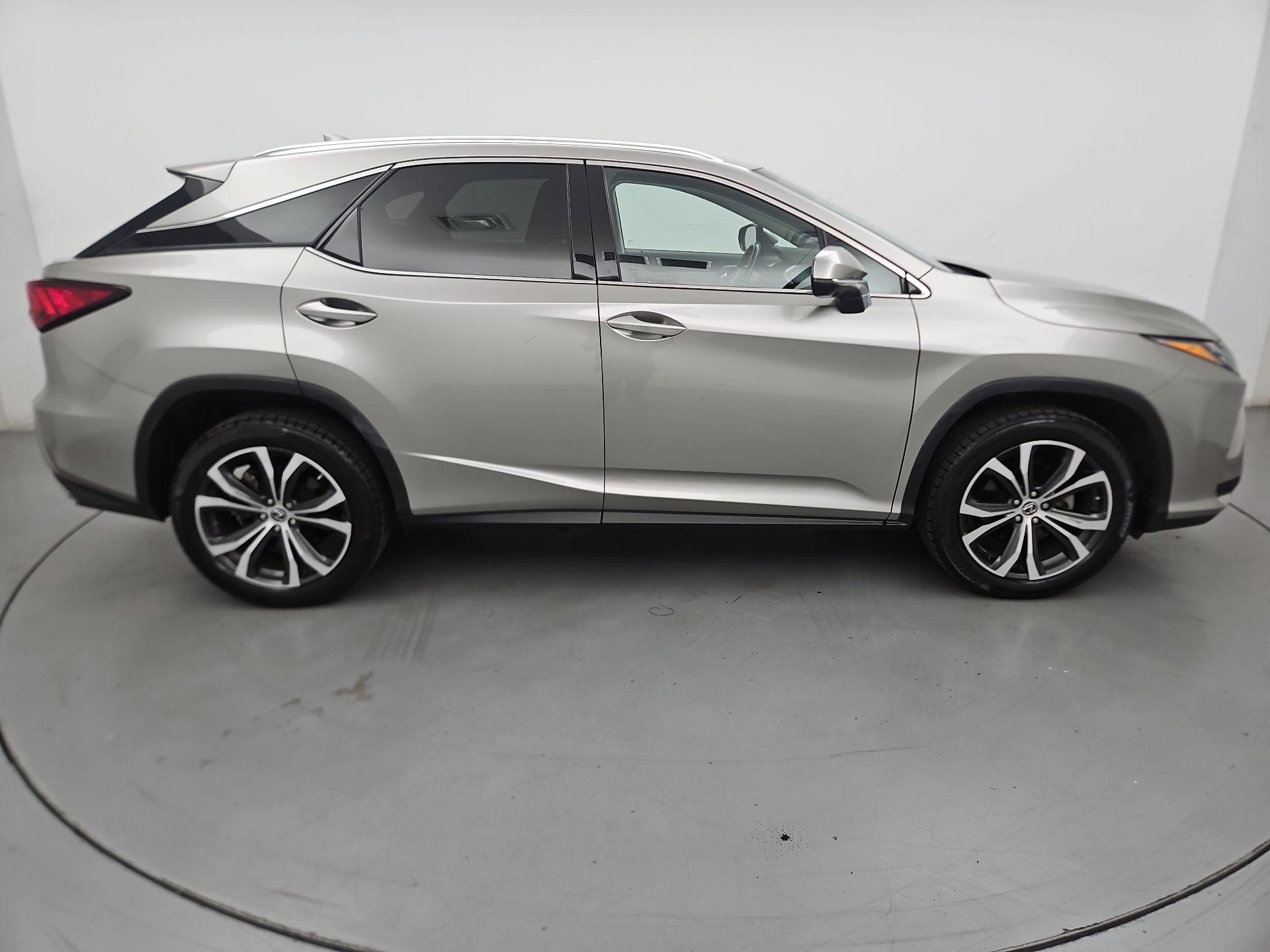 Thumbnail: 2019 Lexus RX - 4