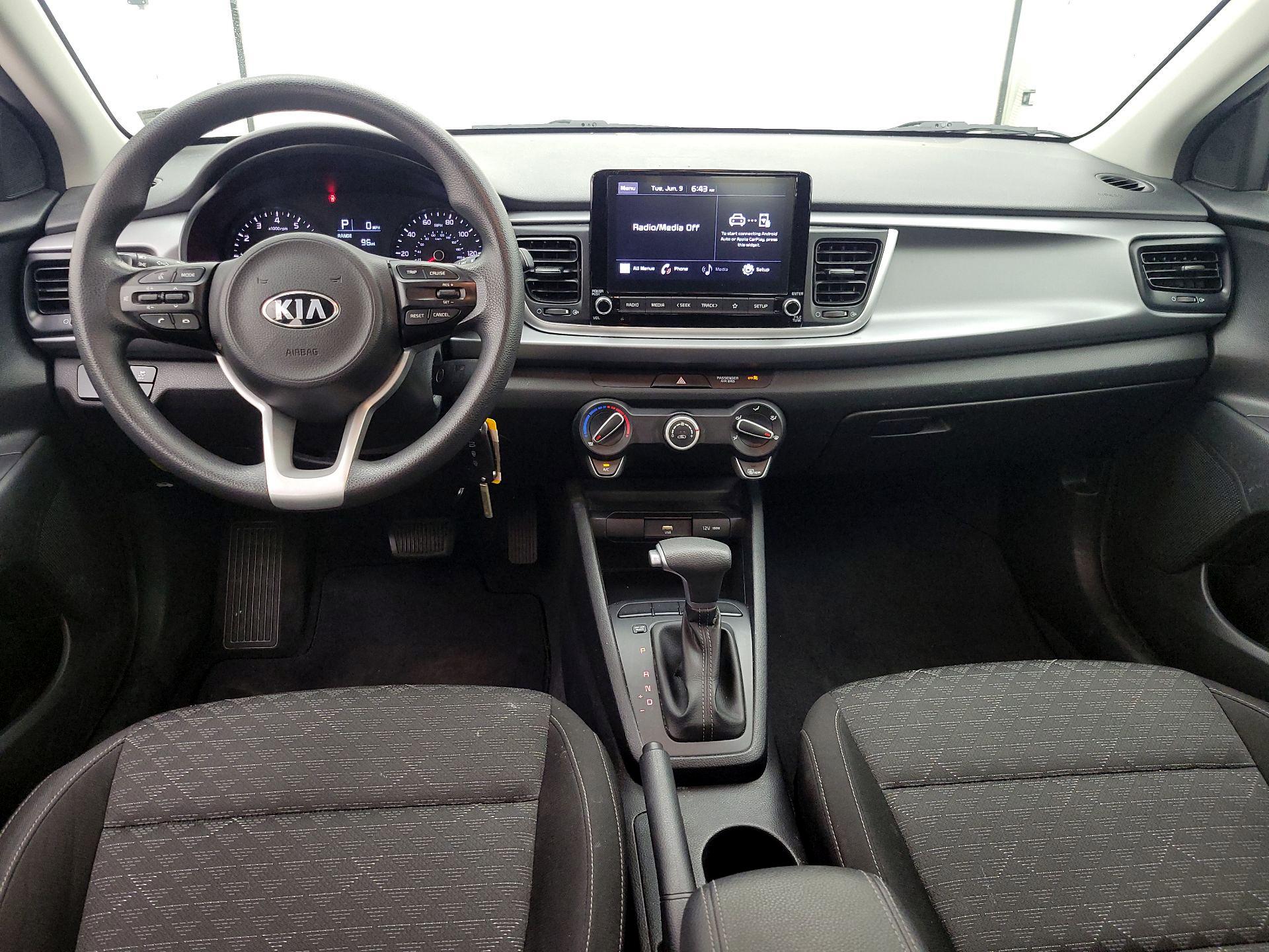 Thumbnail: 2021 Kia Rio5 - 9