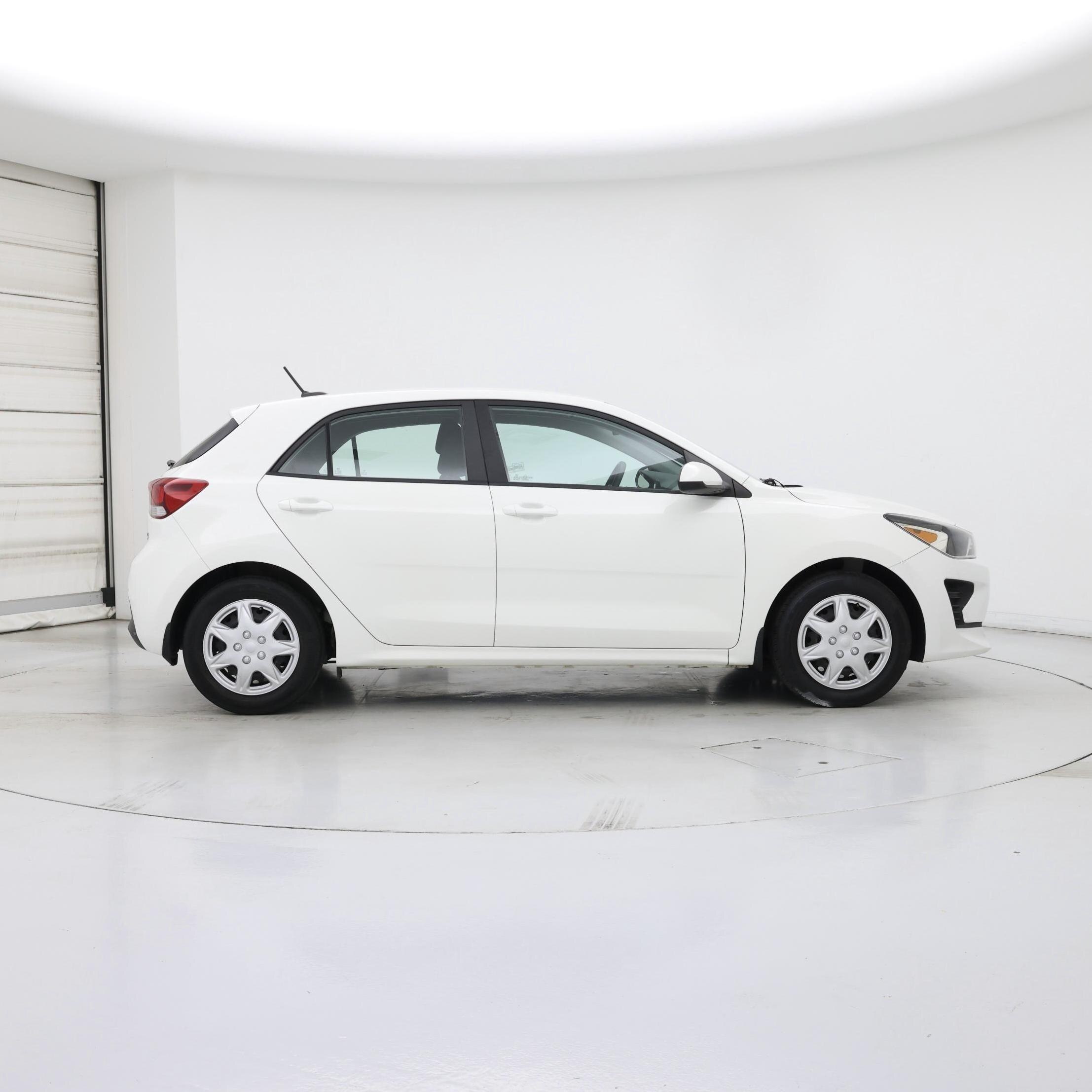 Thumbnail: 2021 Kia Rio5 - 7