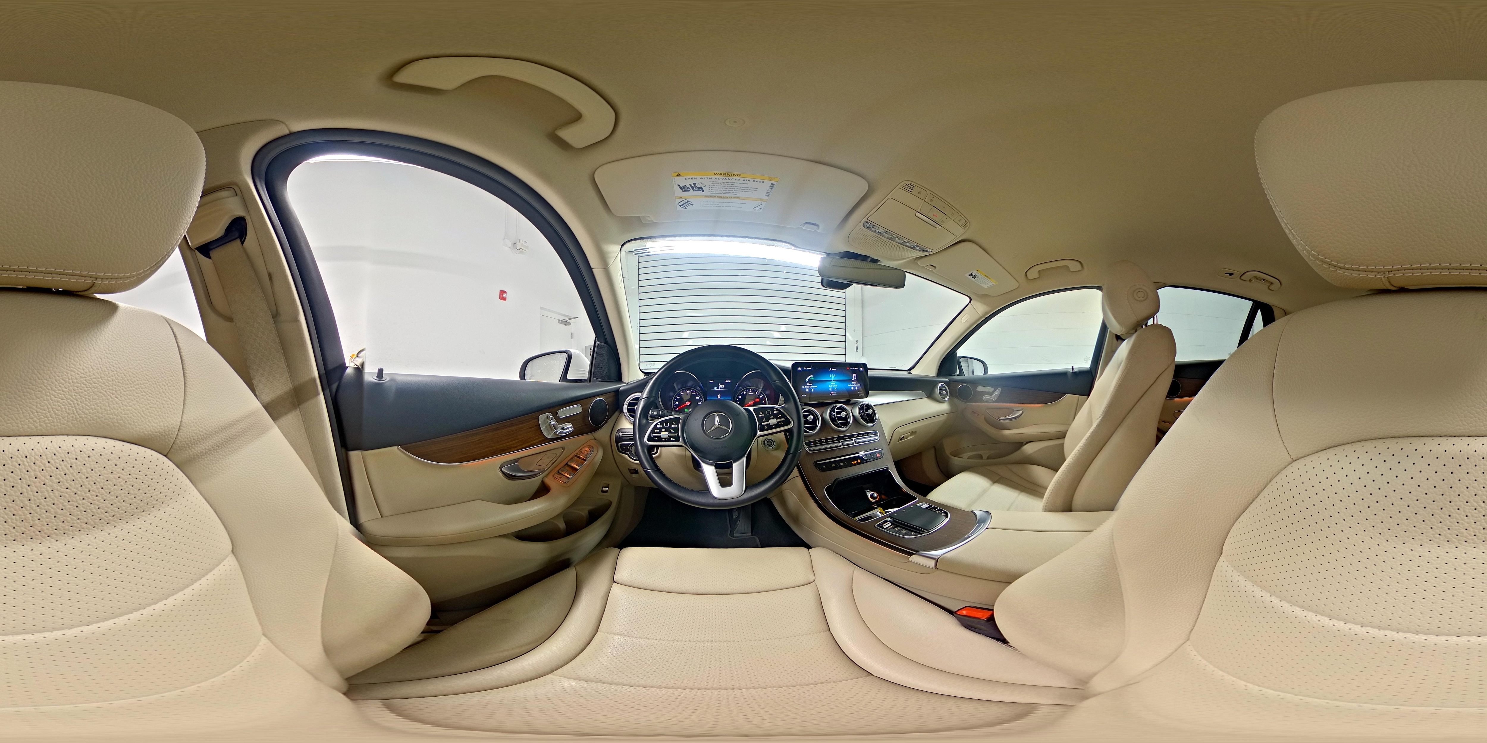 2021 Mercedes-Benz GLC GLC300 - Photo 23
