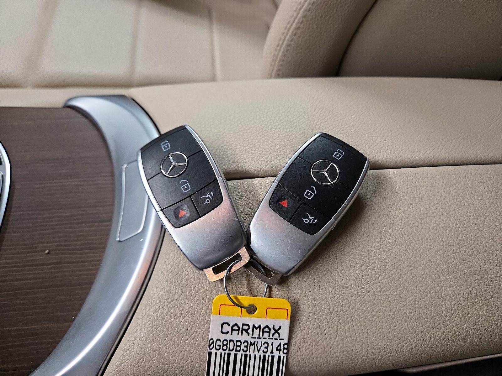 2021 Mercedes-Benz GLC GLC300 - Photo 20