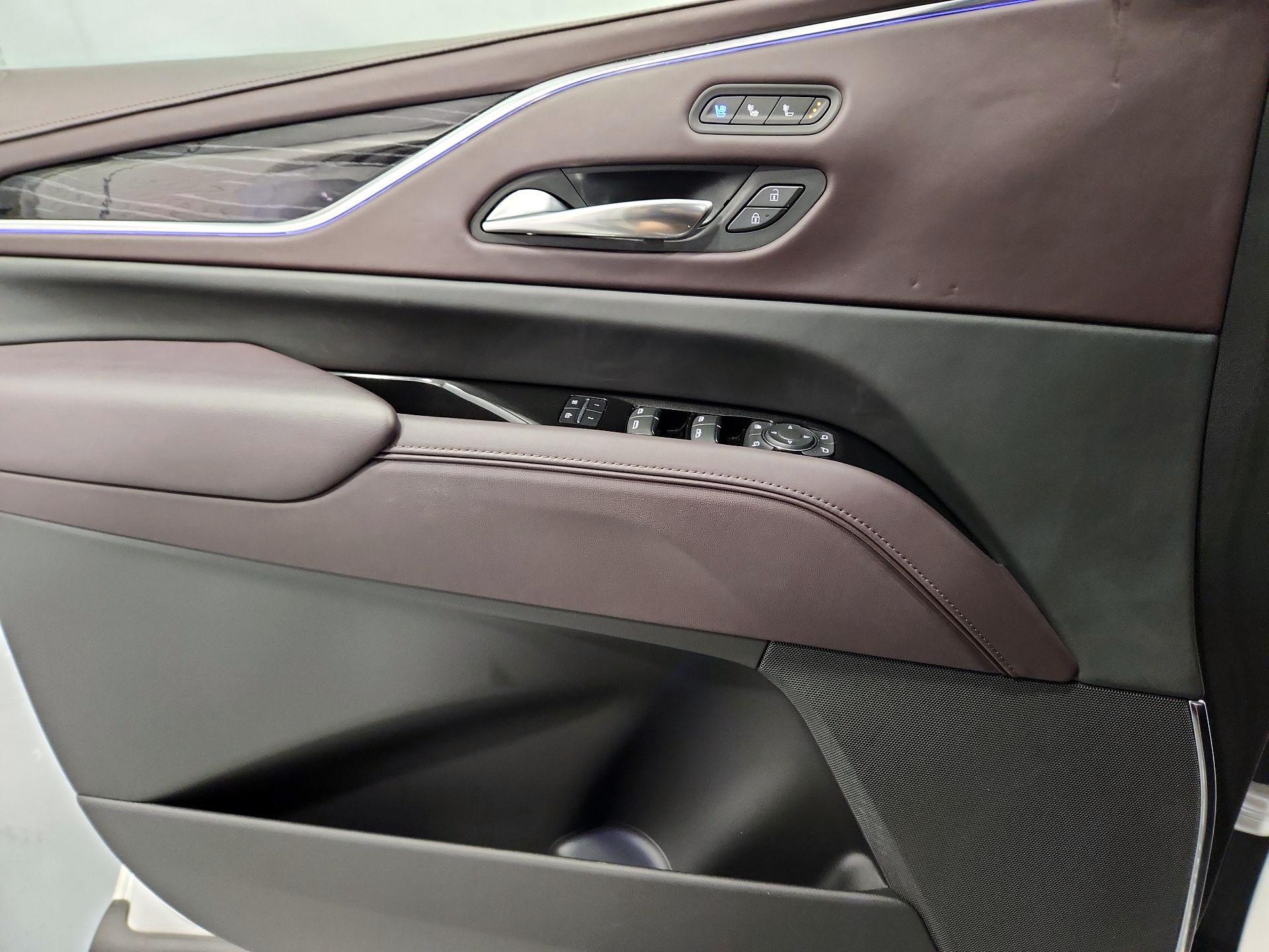 Thumbnail: 2023 Cadillac Escalade - 12