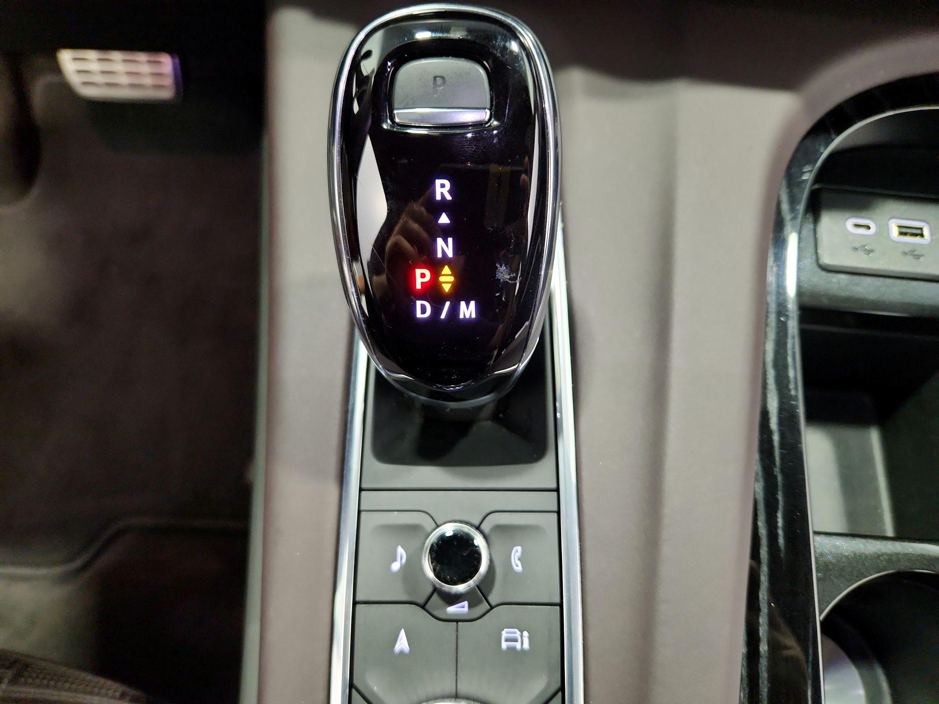 Thumbnail: 2023 Cadillac Escalade - 18