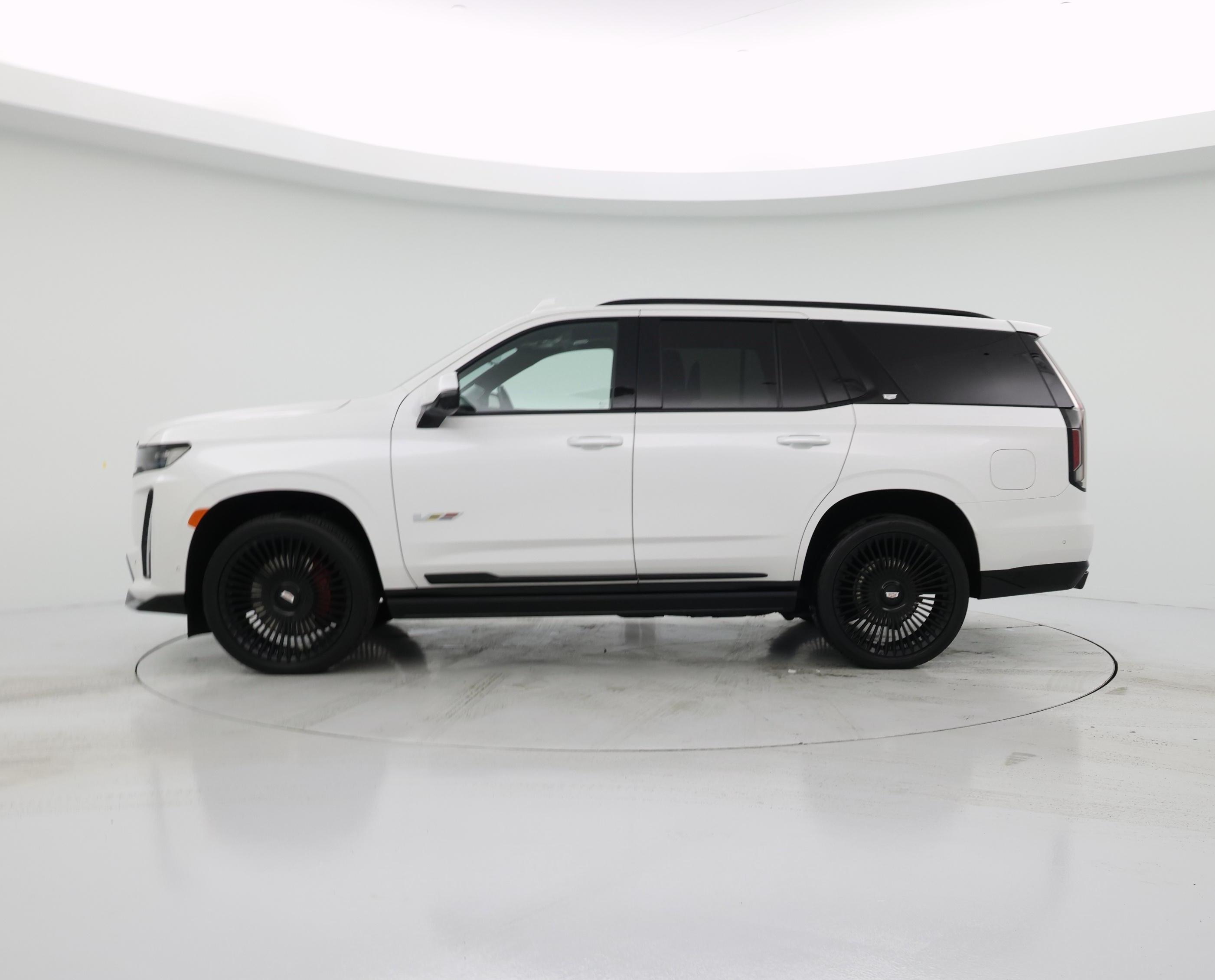 Thumbnail: 2023 Cadillac Escalade - 3