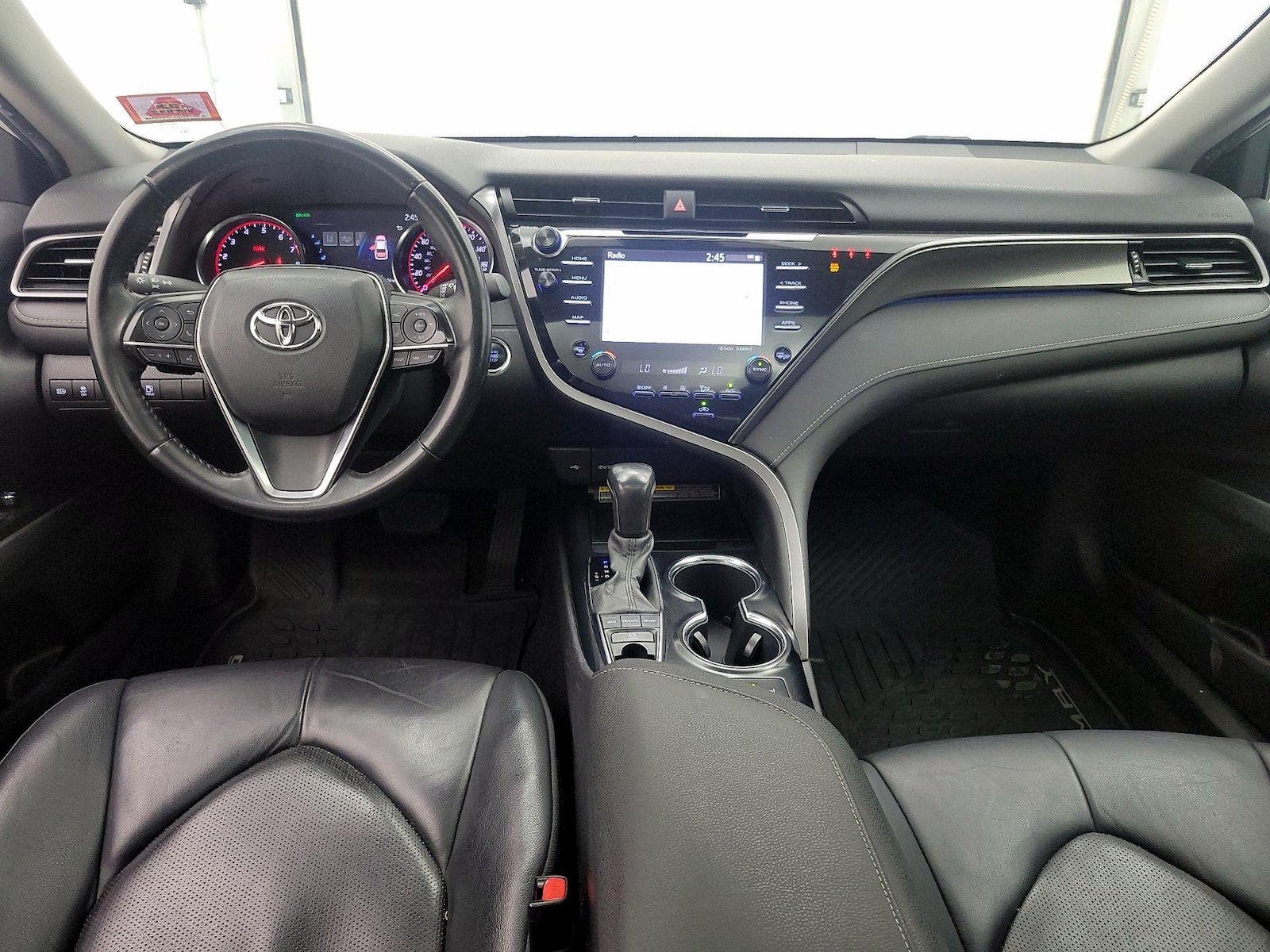 Apple CarPlay® & Android Auto™