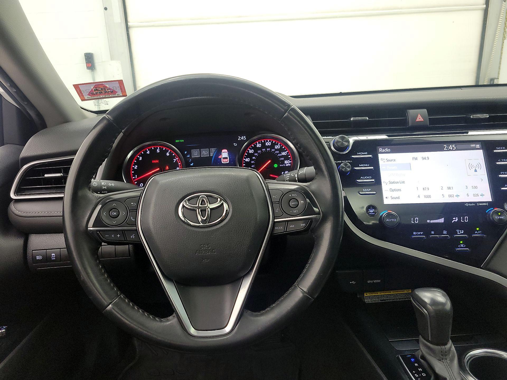 Thumbnail: 2020 Toyota Camry - 10