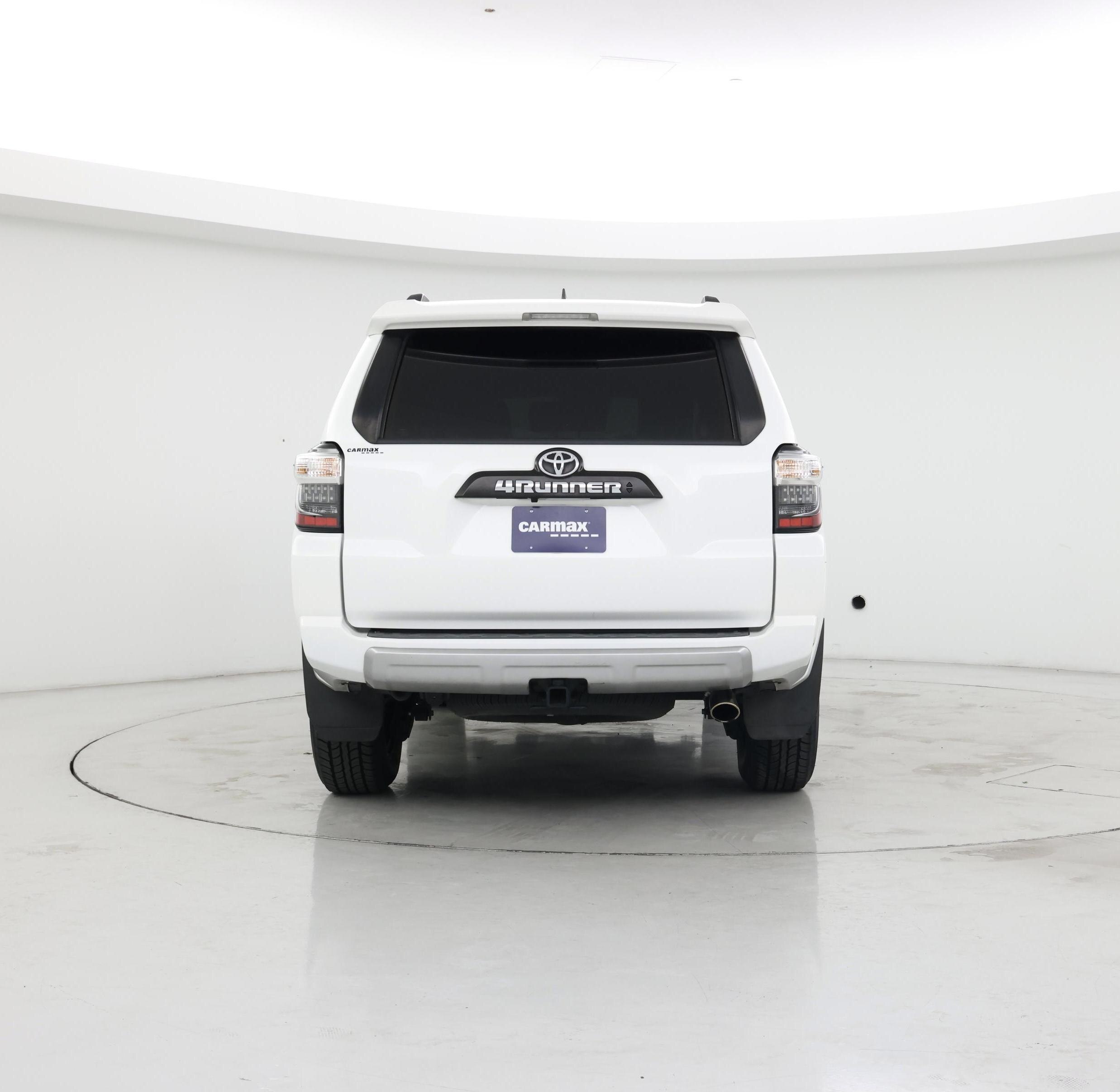 Thumbnail: 2022 Toyota 4Runner - 6
