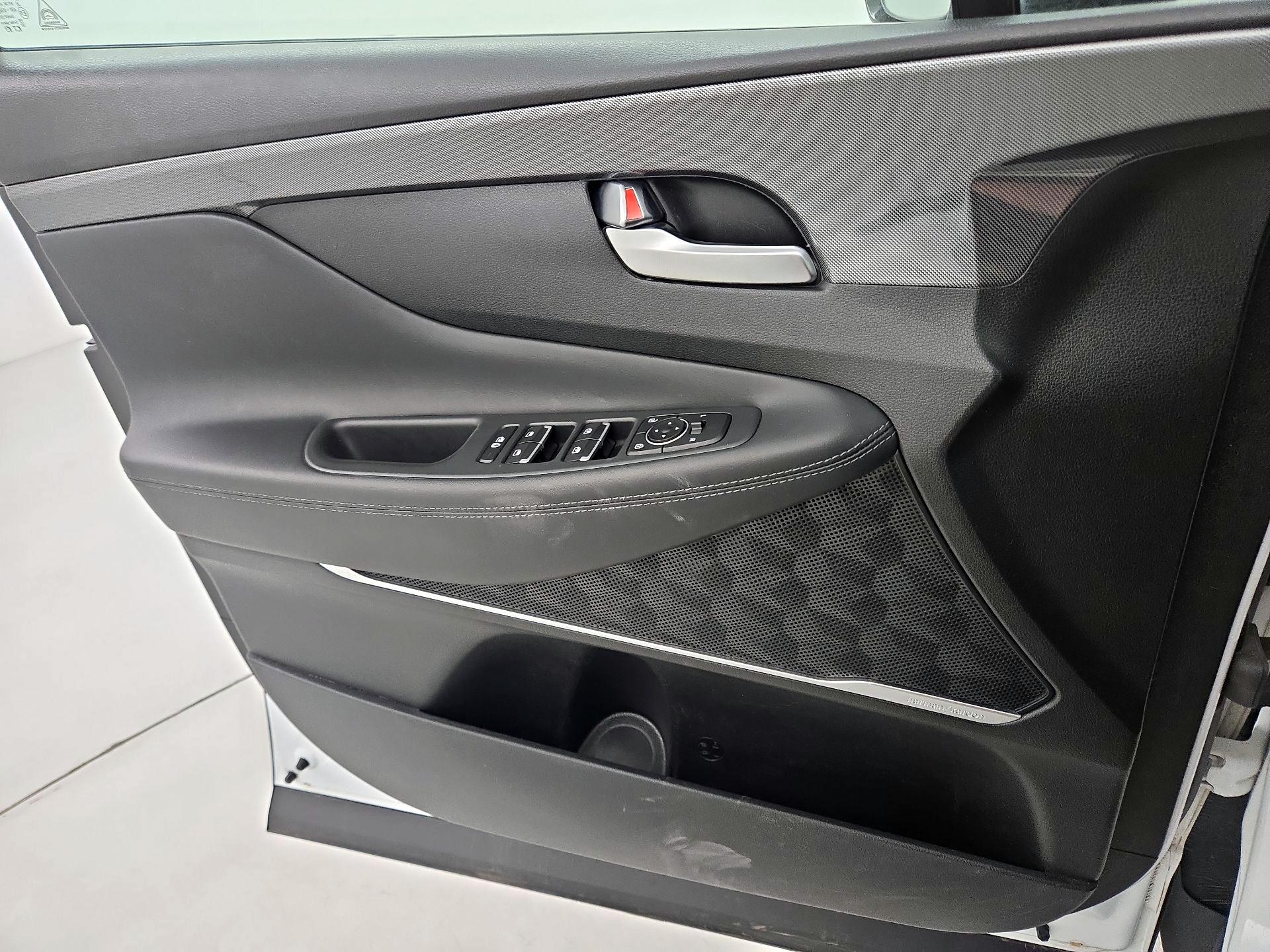 Thumbnail: 2021 Hyundai Santa Fe - 12