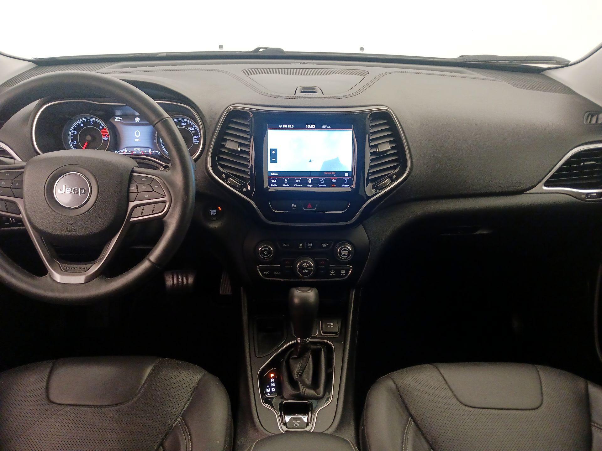 Thumbnail: 2019 Jeep Cherokee - 9