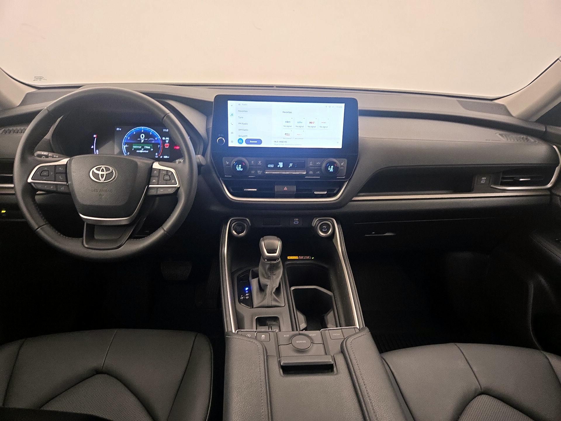 Thumbnail: 2025 Toyota Grand Highlander - 9