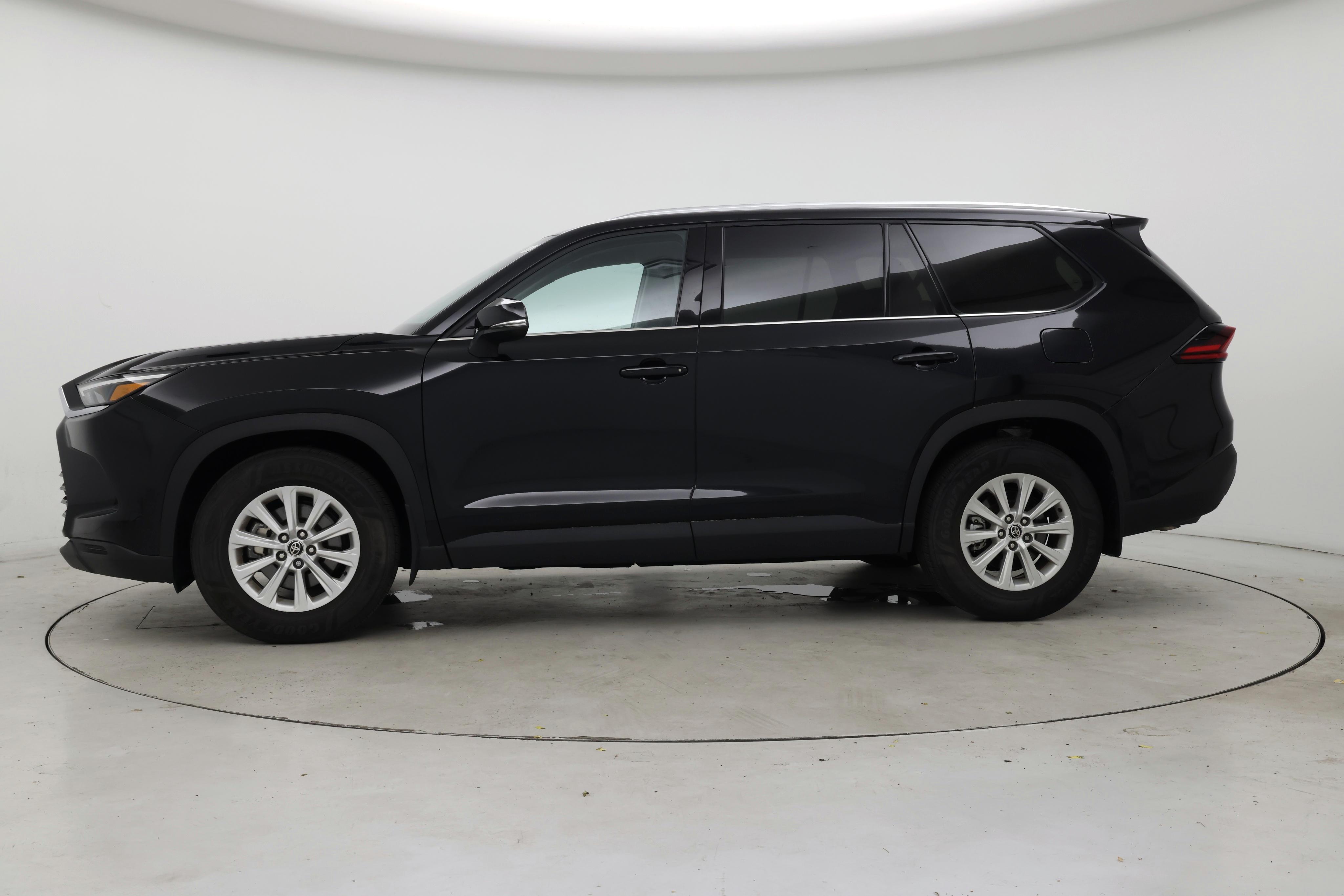 Thumbnail: 2025 Toyota Grand Highlander - 3