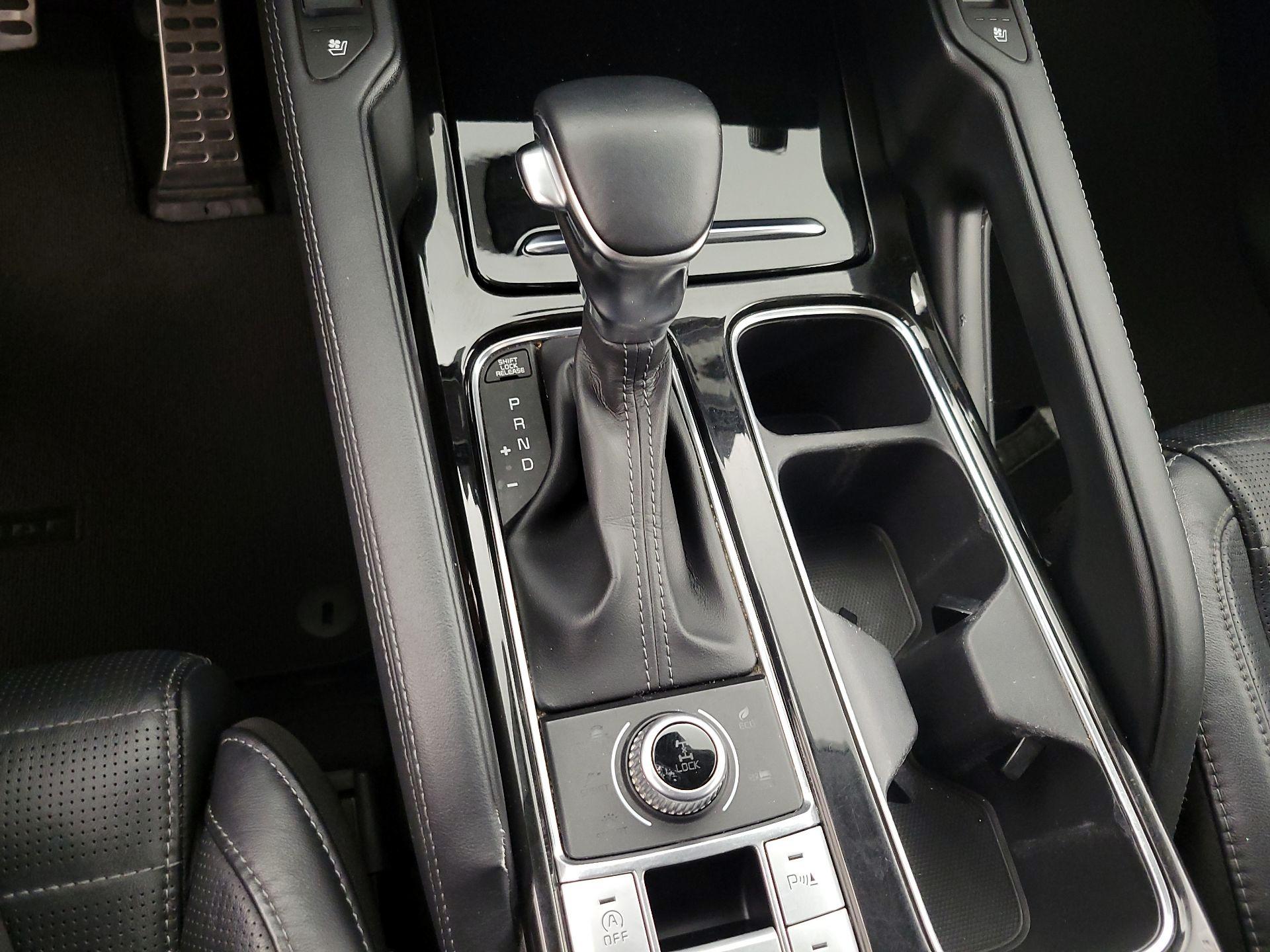 Thumbnail: 2021 Kia Telluride - 18