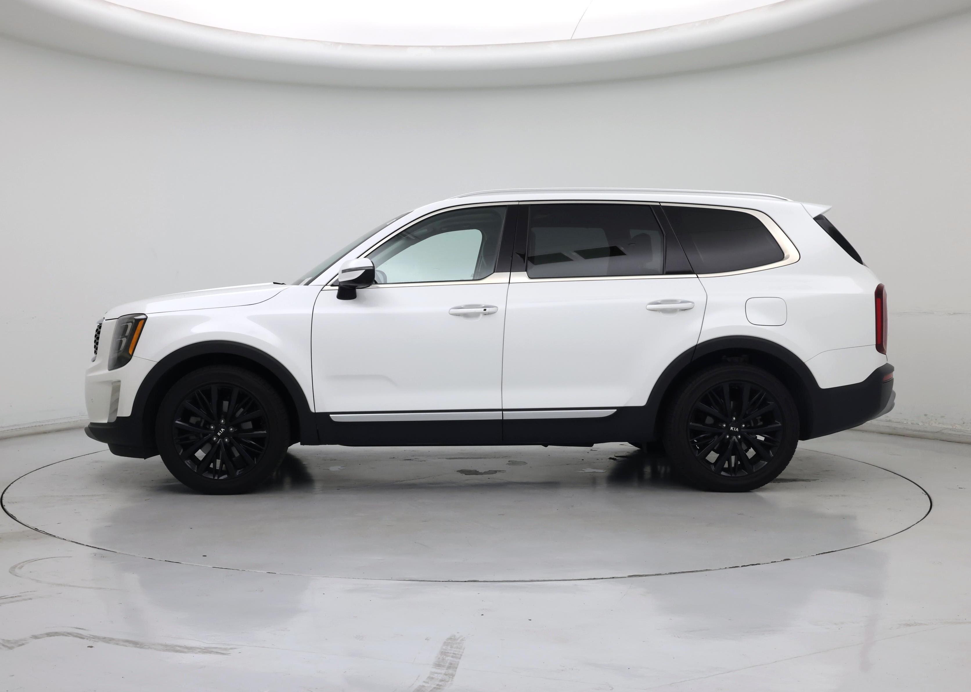 Thumbnail: 2021 Kia Telluride - 3