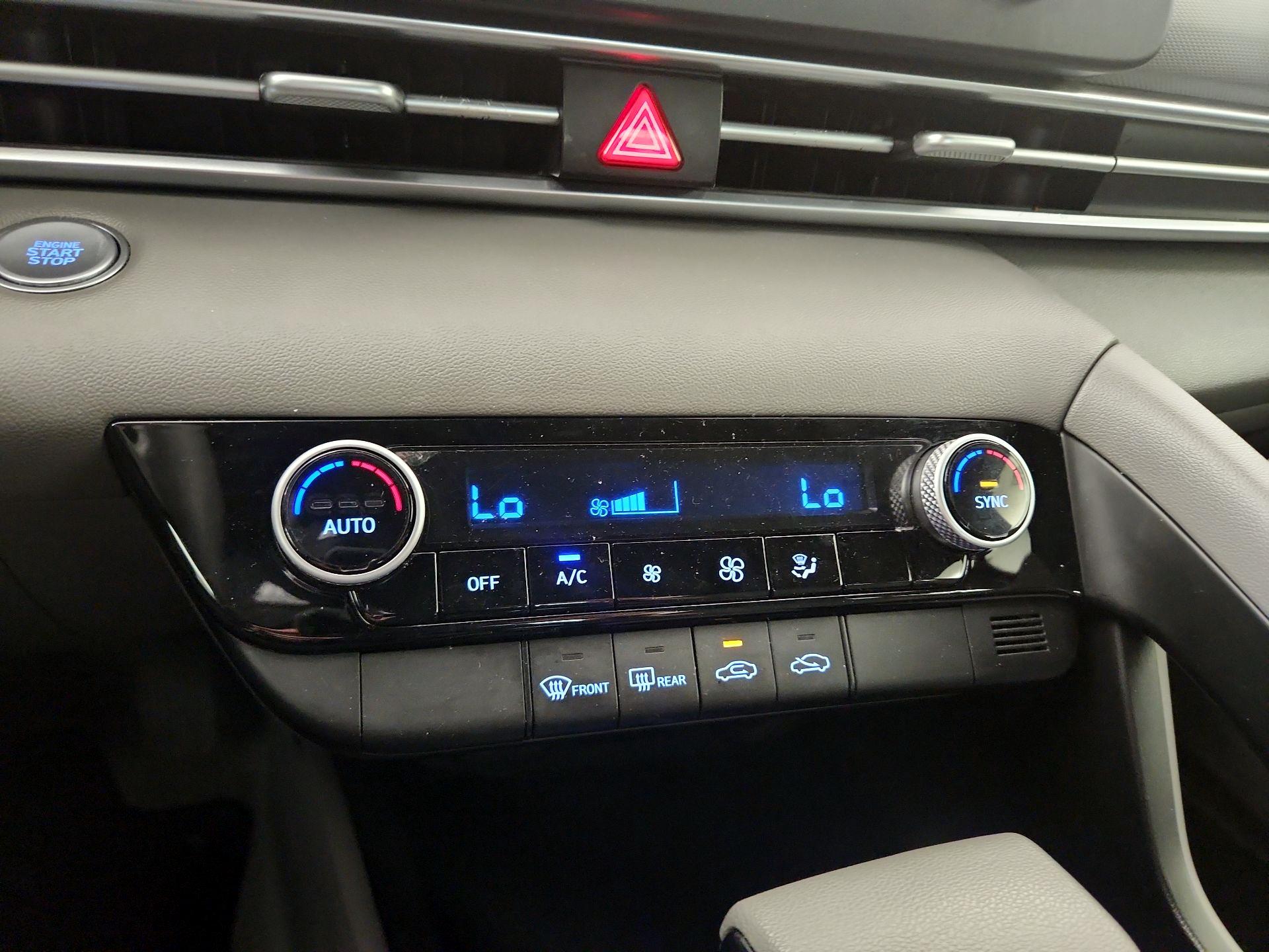 Thumbnail: 2023 Hyundai Elantra - 16