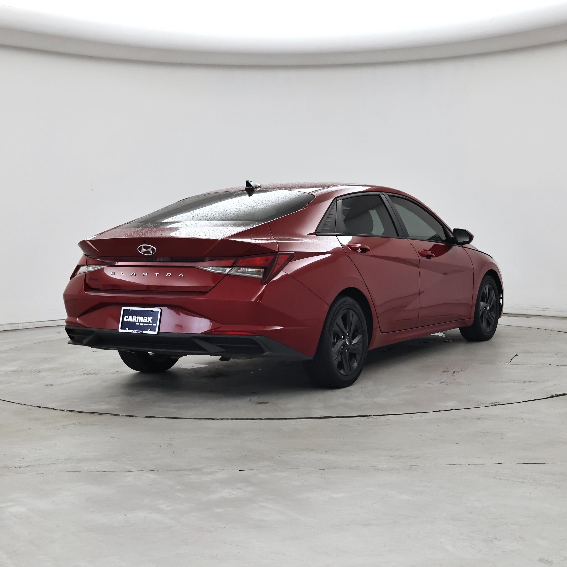 Thumbnail: 2023 Hyundai Elantra - 8
