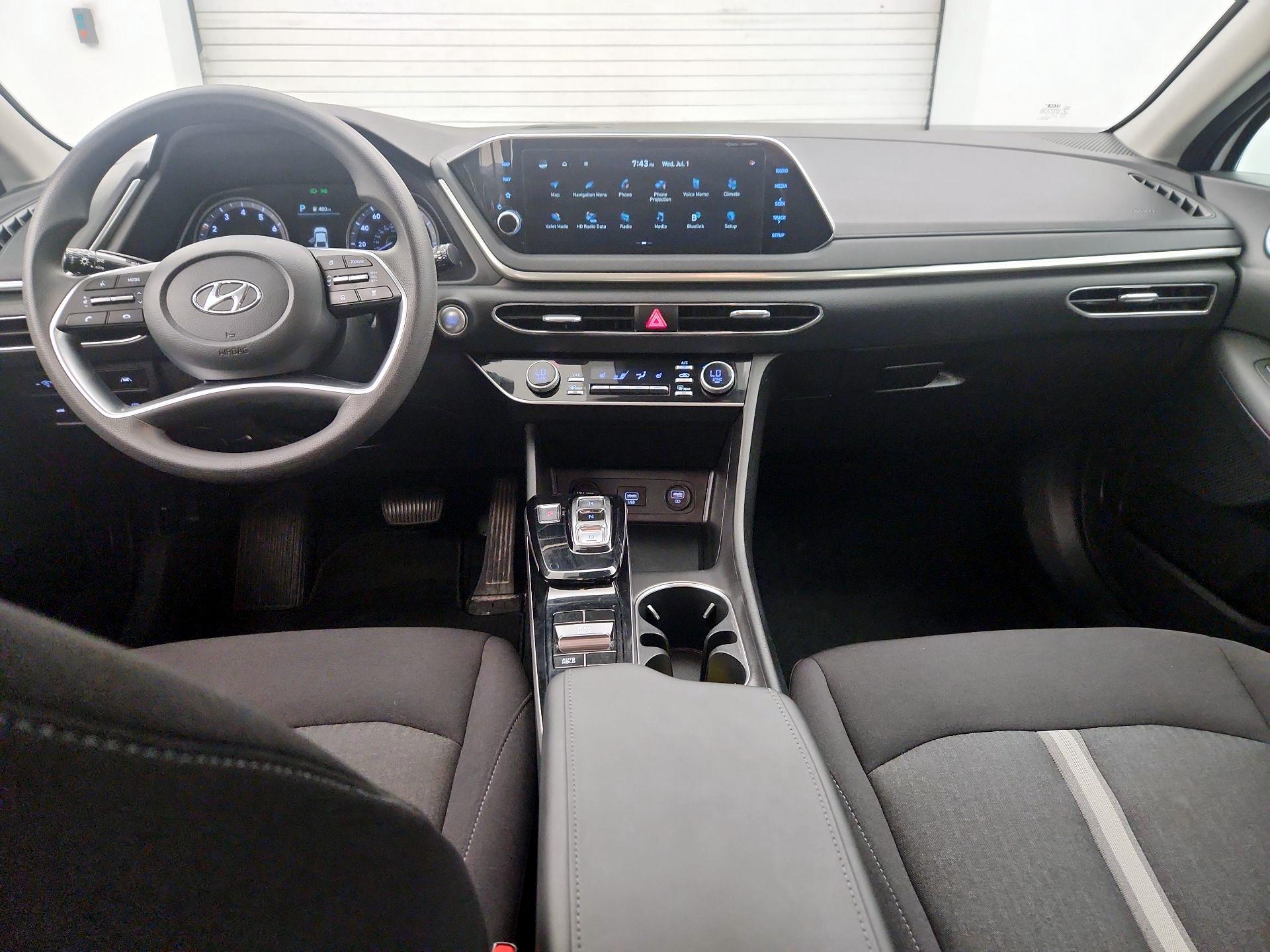 Thumbnail: 2023 Hyundai Sonata - 9