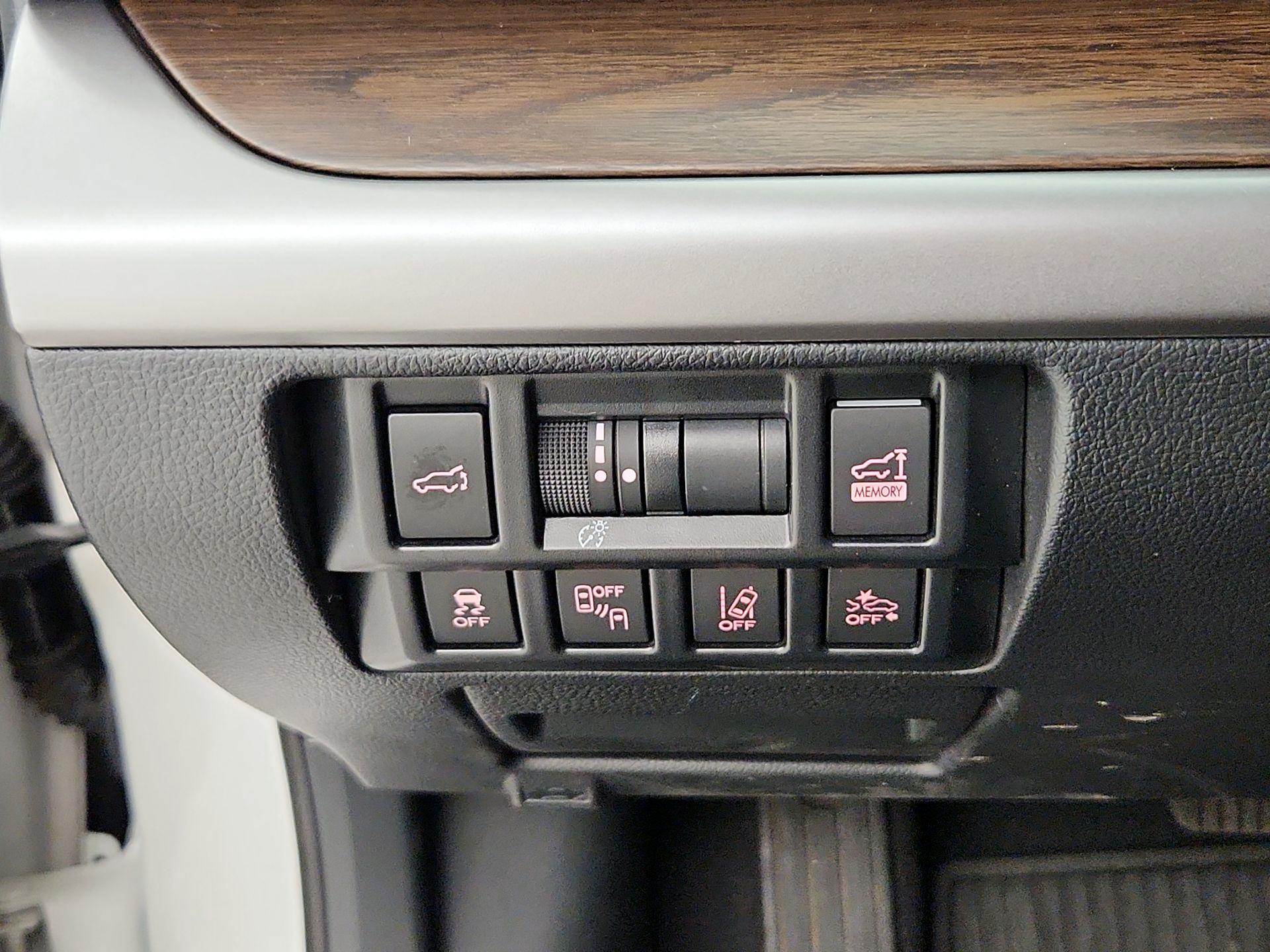Thumbnail: 2018 Subaru Outback - 13