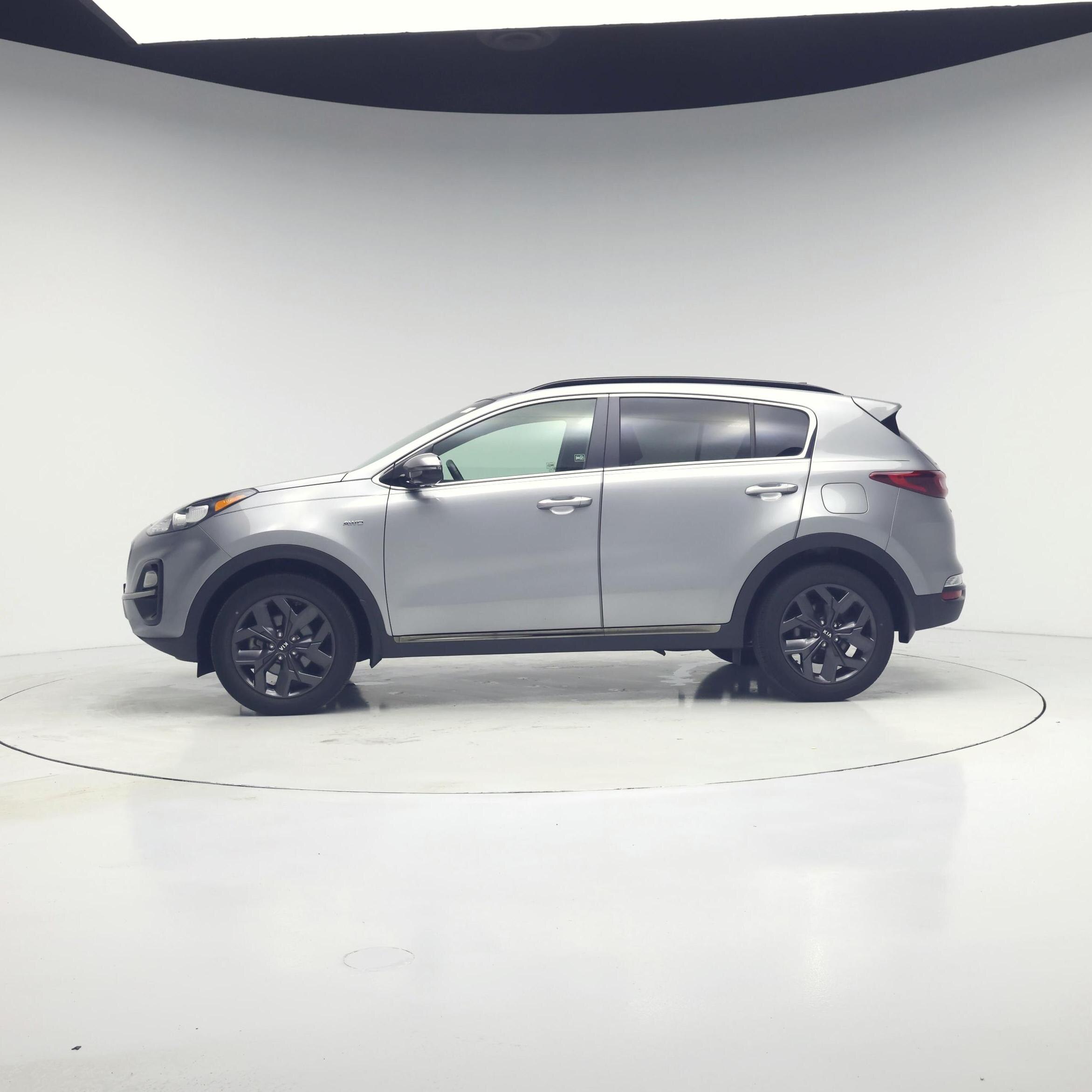 Thumbnail: 2020 Kia Sportage - 3